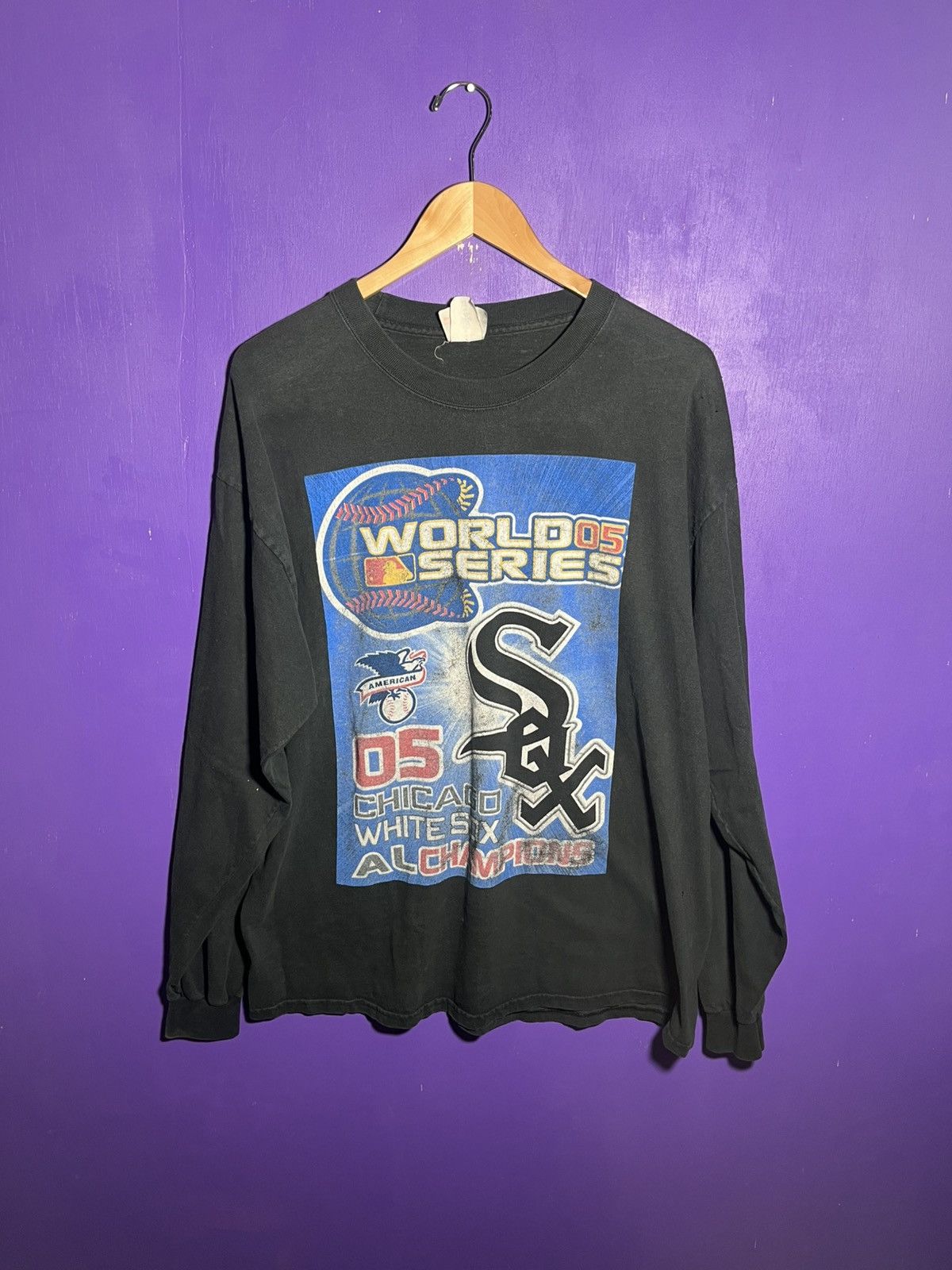 MLB Vintage 2005 Chicago White Sox World Series rap tee Size US XL / EU 56 / 4 - 1 Thumbnail