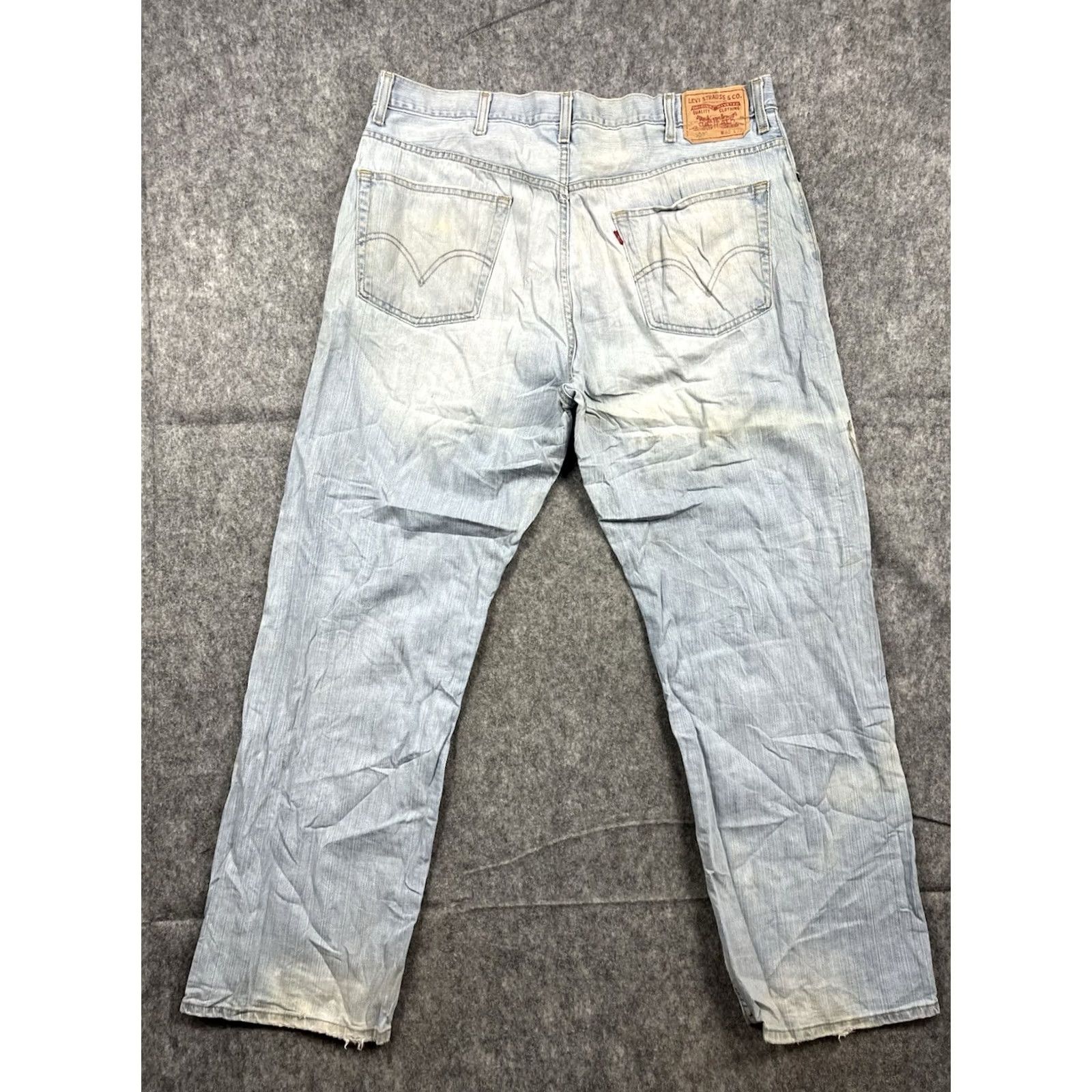 Levi's Levi's 559 Jeans Mens Relaxed Fit Straight Leg Light Wash Denim 40x32 Regular Inseam 32 USA 90s Logo Vintage N/A Size US 40 / EU 56 - 2 Thumbnail