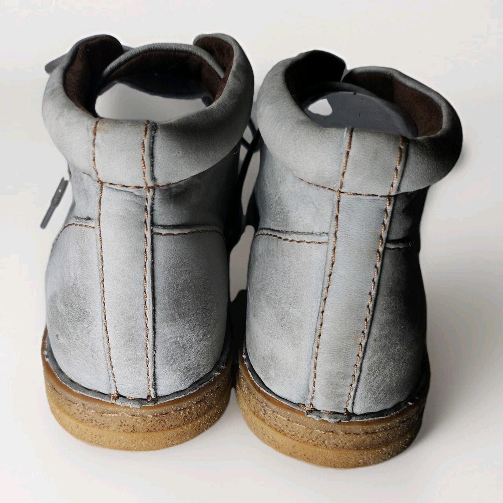 Born BØRN Sampson Men’s 11 Chukka Boots Ankle Nubuck Grey Lace-Up Size US 11 / EU 44 - 3 Thumbnail