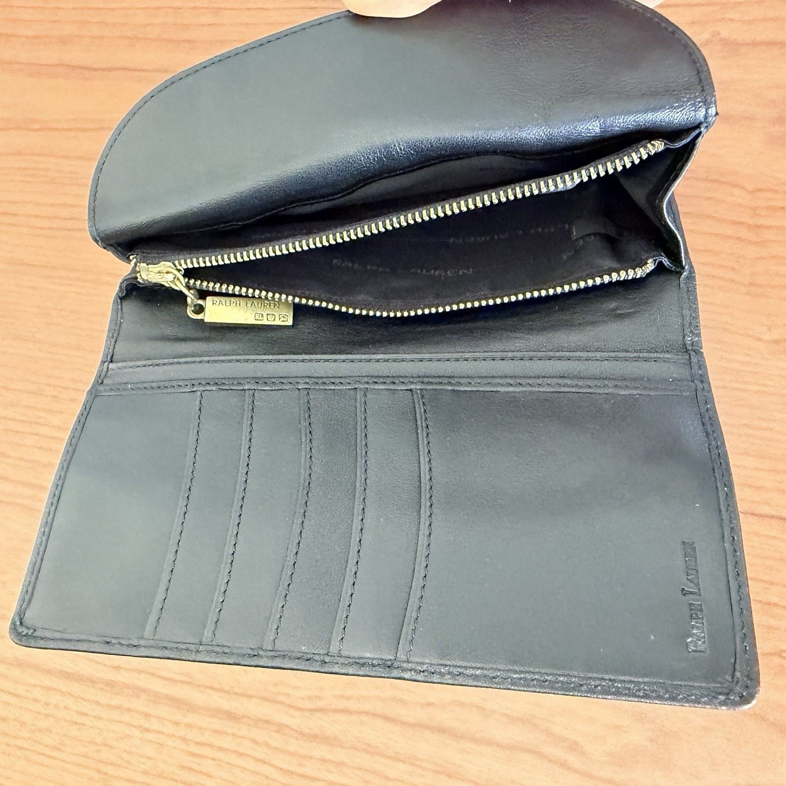 Ralph Lauren Vtg Ralph Lauren Black Leather Wallet Clutch Organizer Size ONE SIZE - 10 Thumbnail