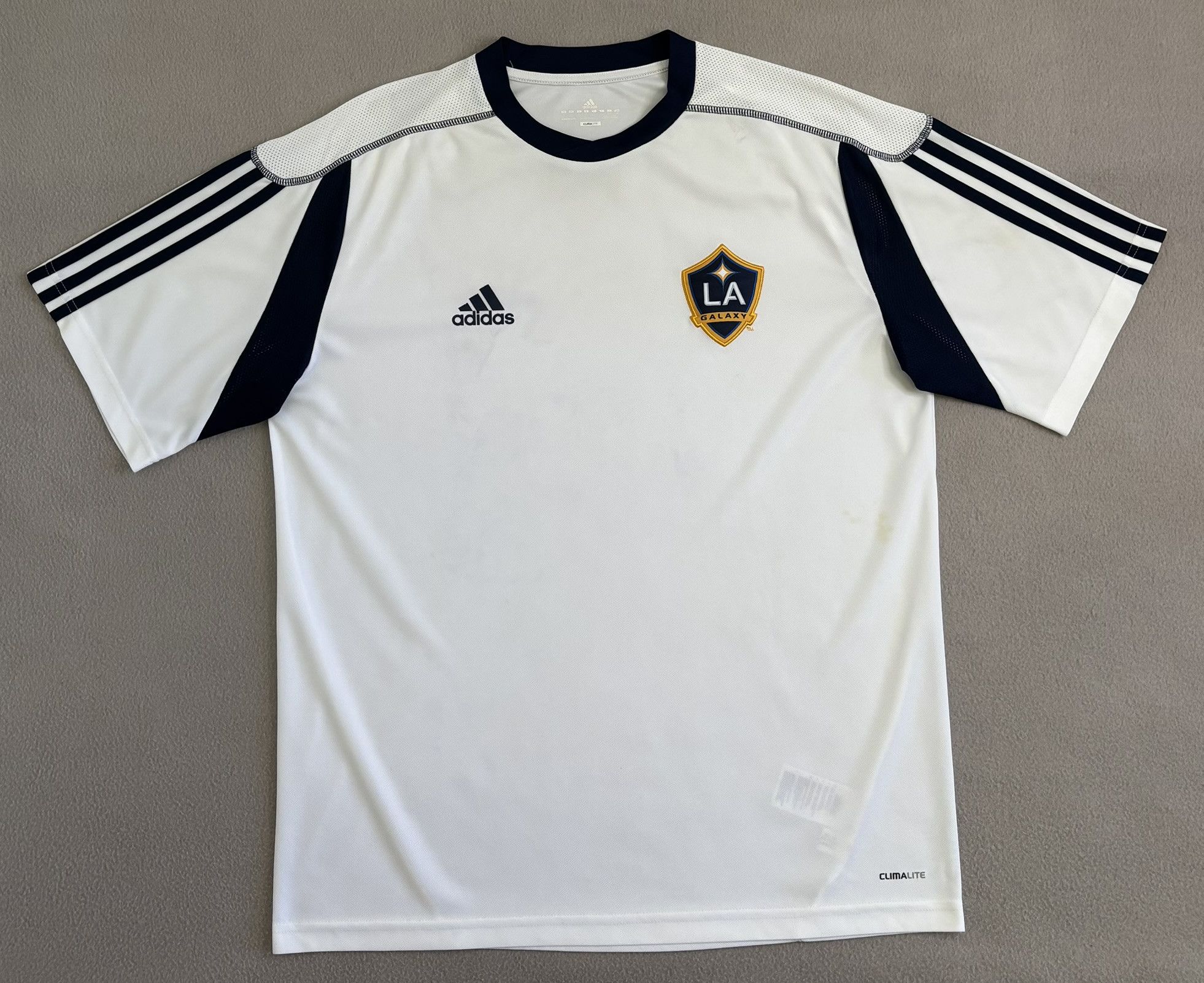 Adidas Los Angeles Galaxy 2010 Adidas Soccer Jersey Size L Size US L / EU 52-54 / 3 - 5 Thumbnail
