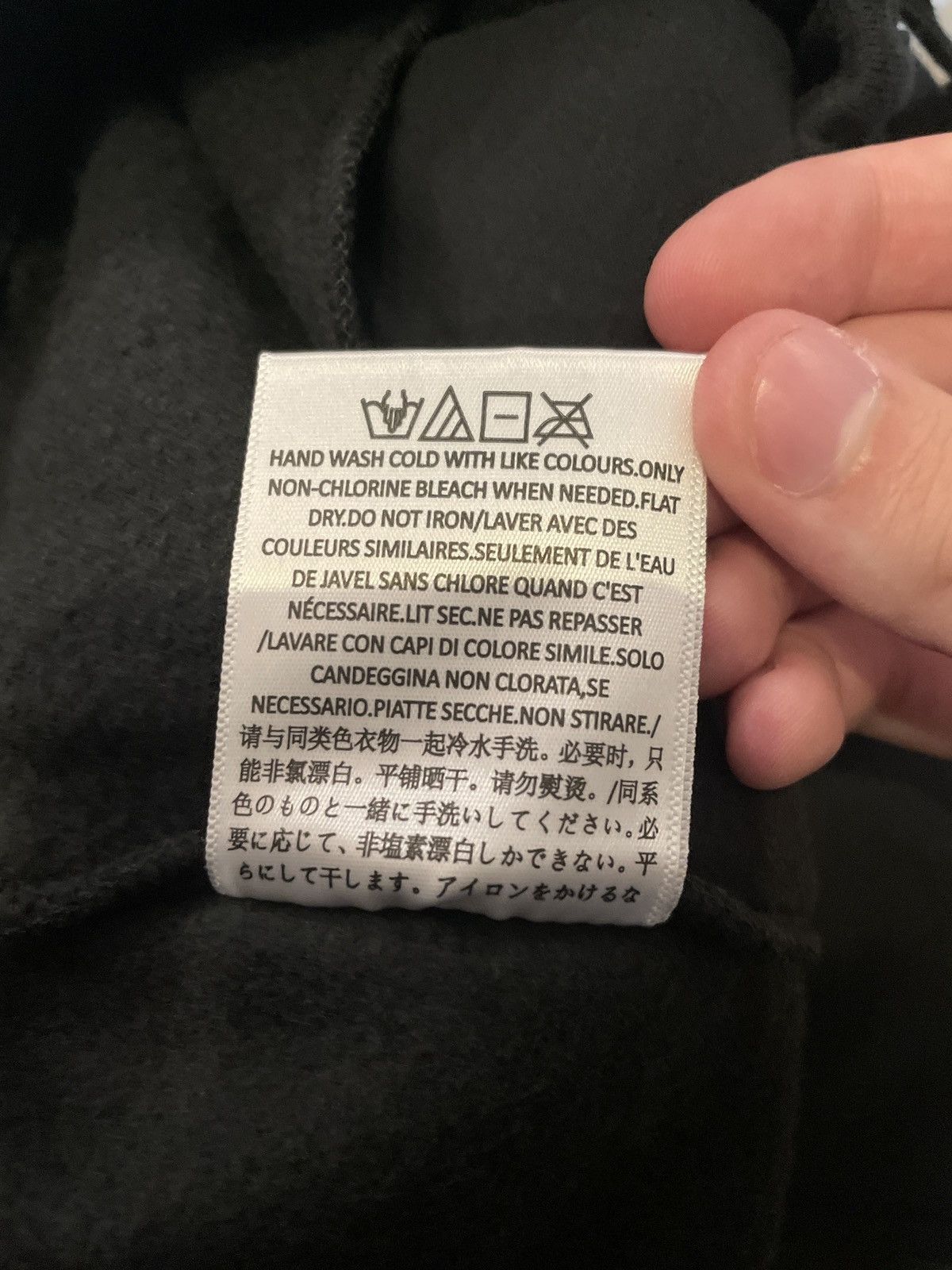 Essentials × Fear of God Essentials FW22 Sweat Shorts Black S Size US 30 / EU 46 - 7 Thumbnail