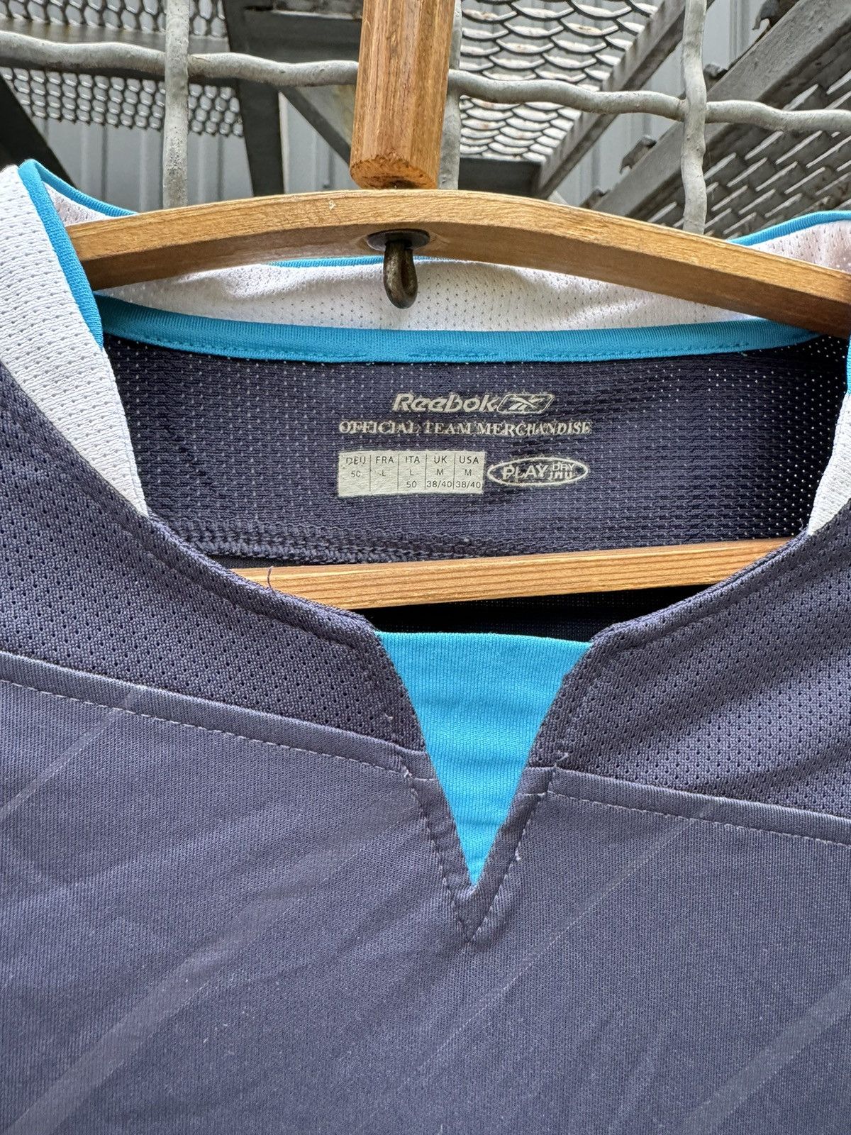 Reebok Manchester City 2005/2006 Away Soccer Jersey Shirt Size US M / EU 48-50 / 2 - 3 Thumbnail