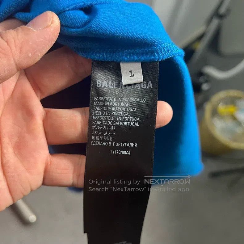 Balenciaga Balenciaga Blocked Short Sleeve Size US S / EU 44-46 / 1 - 4 Thumbnail