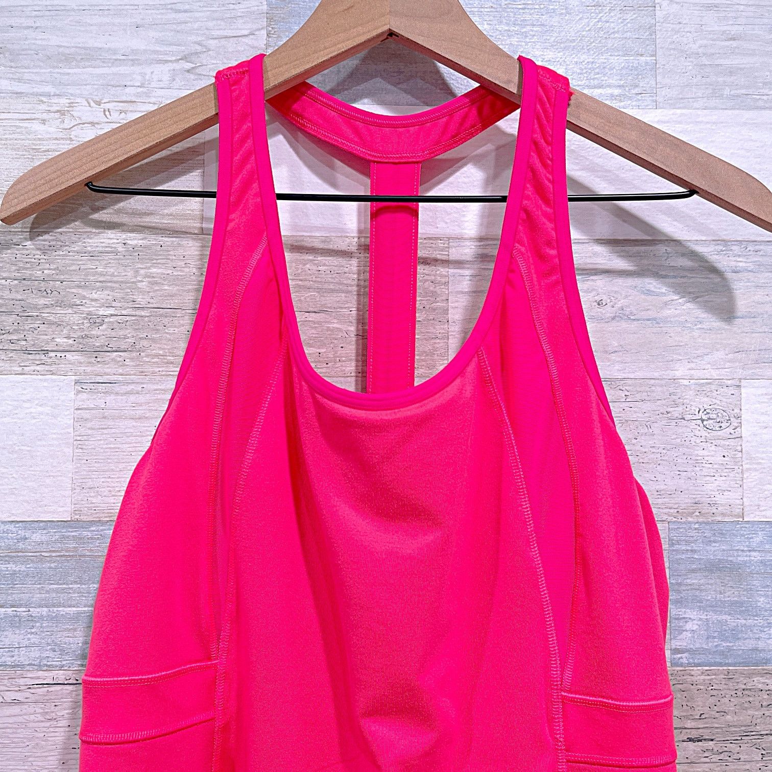 Athleta Athleta Built In Bra Tank Top Hot Pink Racerback Active XL Size XL / US 12-14 / IT 48-50 - 2 Thumbnail