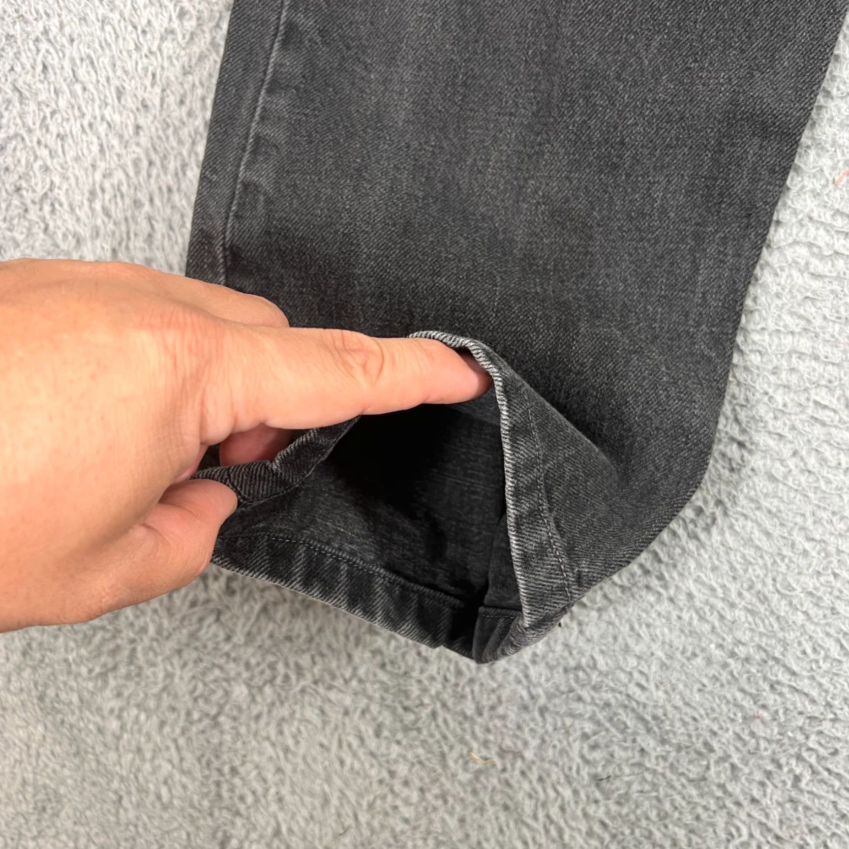 Levi's VINTAGE Levi's 501 Jeans Men Regular Fit 32x31 Black Denim Button Fly Straight Leg Size US 34 / EU 50 - 7 Thumbnail