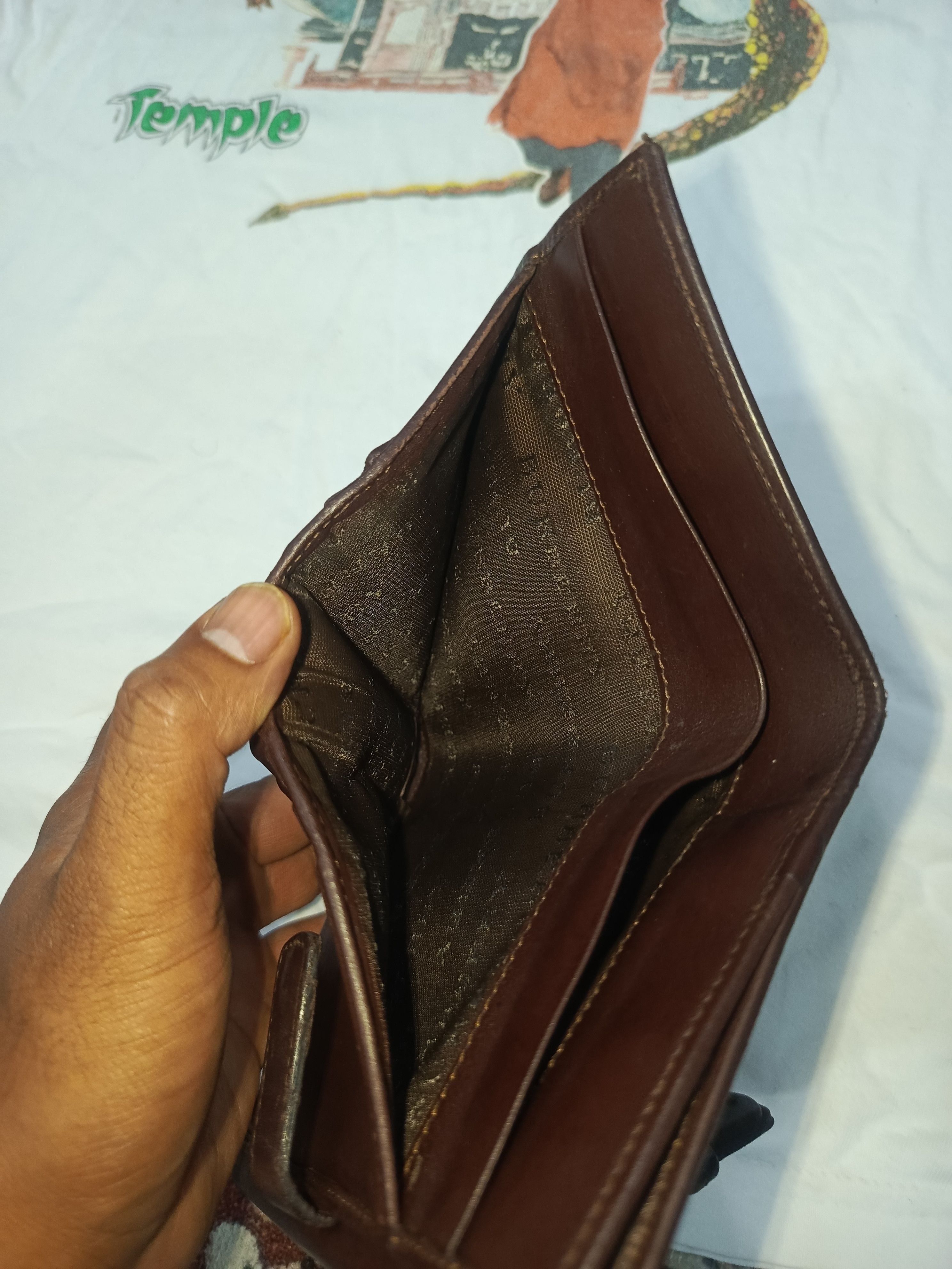 Burberry Burberry Buckle Haymarket Wallet Unisex Size ONE SIZE - 6 Thumbnail