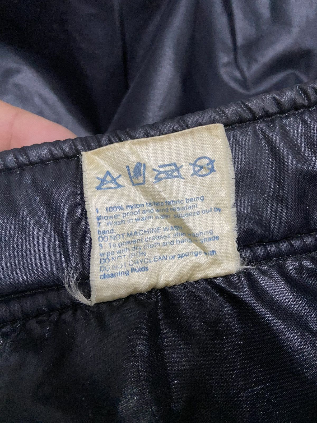 Vintage VINTAGE WYNN’S OIL LIGHT JACKET Size US XL / EU 56 / 4 - 10 Thumbnail