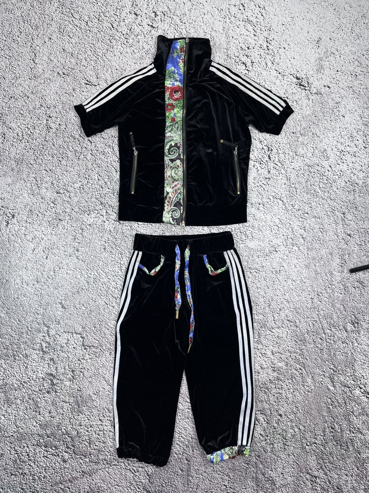 Denis Simachev Denis Simachev Velvet Tracksuit Black Floral Stripe Set Rare Size 28" / US 6 / IT 42 - 1 Thumbnail