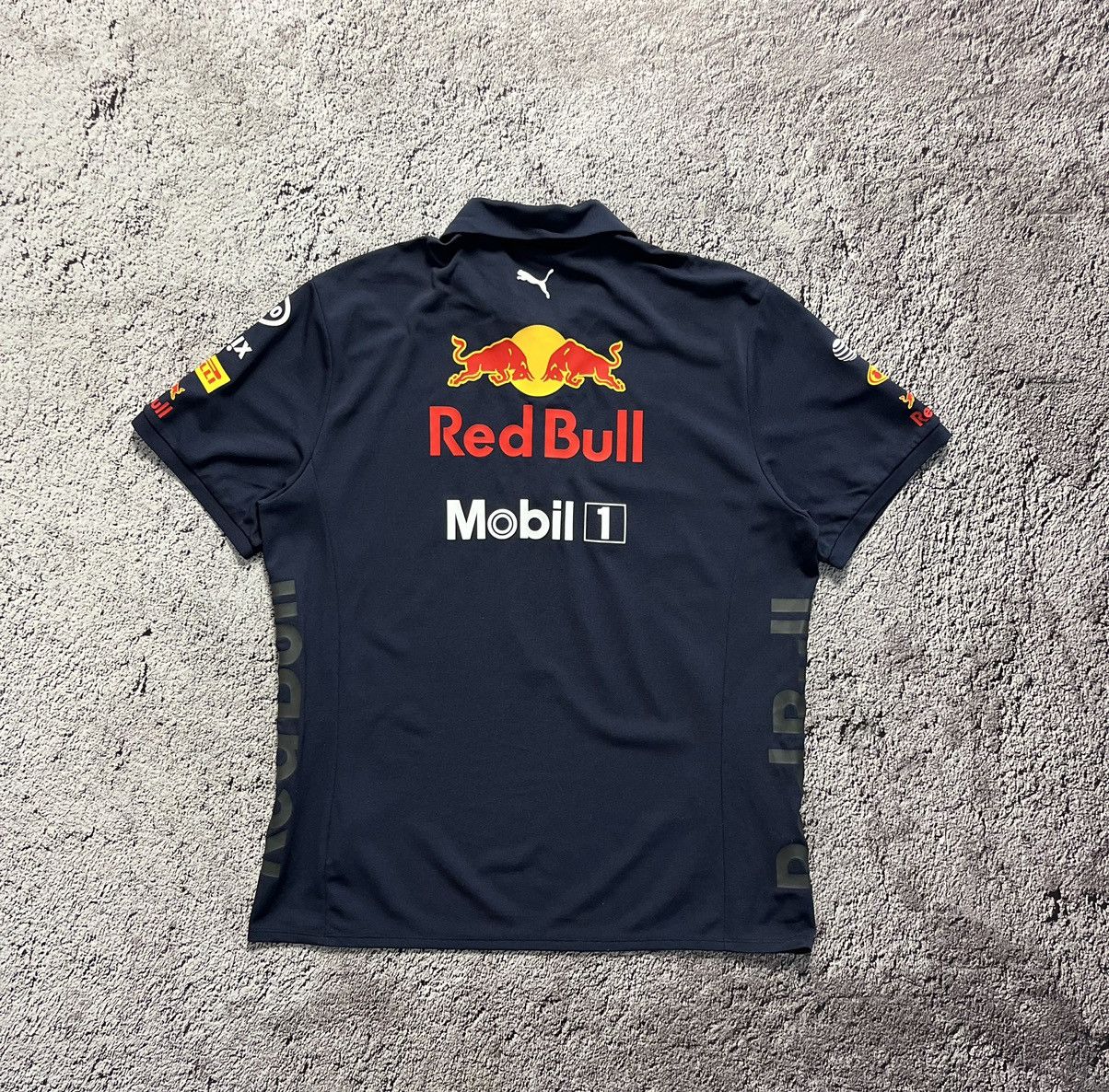 Puma × Red Bull Aston Martin 2017 Redbull Polo Formula One T-Shirt Size US XL / EU 56 / 4 - 5 Thumbnail
