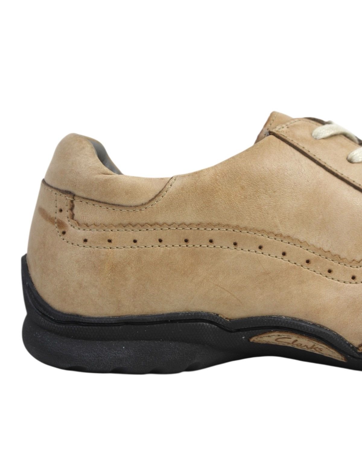 Clarks 2000S CLARKS BEIGE LEATHER CASUAL TRAINERS Size US 7 / EU 40 - 4 Thumbnail