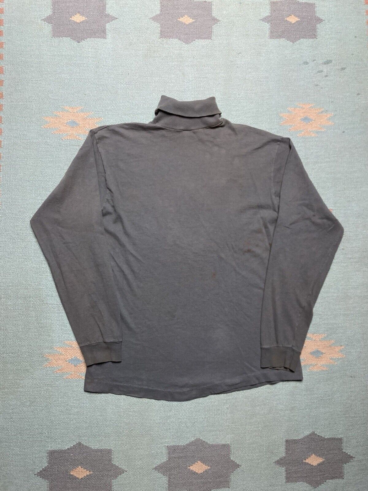 Fruit Of The Loom × Vintage VTG 80s t shirt faded black blank turtleneck cotton medium Size US M / EU 48-50 / 2 - 7 Thumbnail
