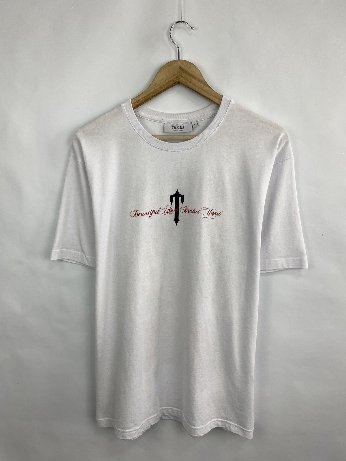 Trapstar London 🇺🇸 Trapstar It’s a Secret Beautiful and Brutal Yard T-Shirt Size US L / EU 52-54 / 3 - 5 Thumbnail