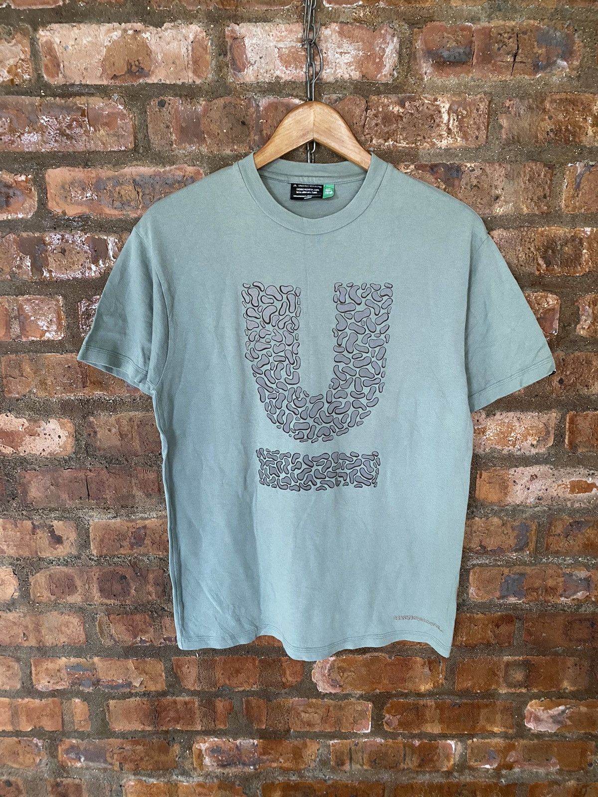 Kaws × Undercover 🔥SS2000 Undercover X Kaws Iconic logo tee Size US M / EU 48-50 / 2 - 2 Thumbnail
