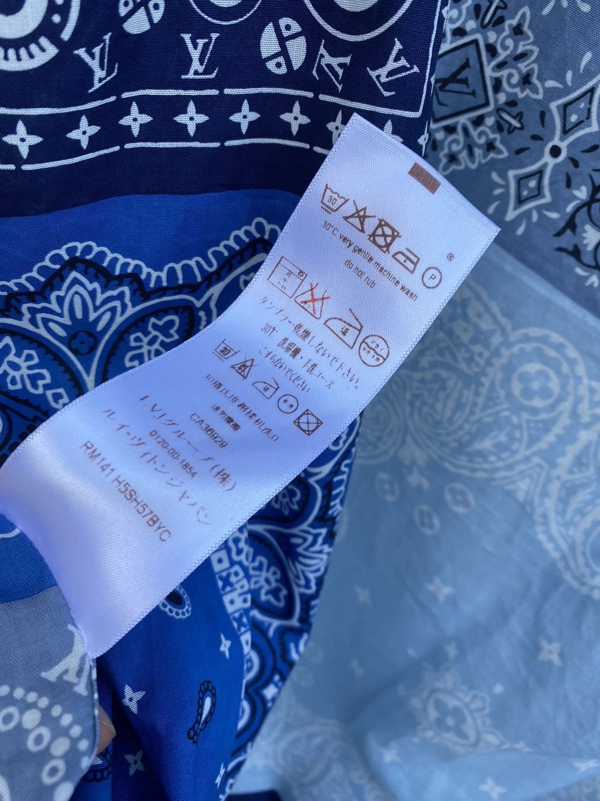 Louis Vuitton Bandana Shirt Size US M / EU 48-50 / 2 - 7 Thumbnail
