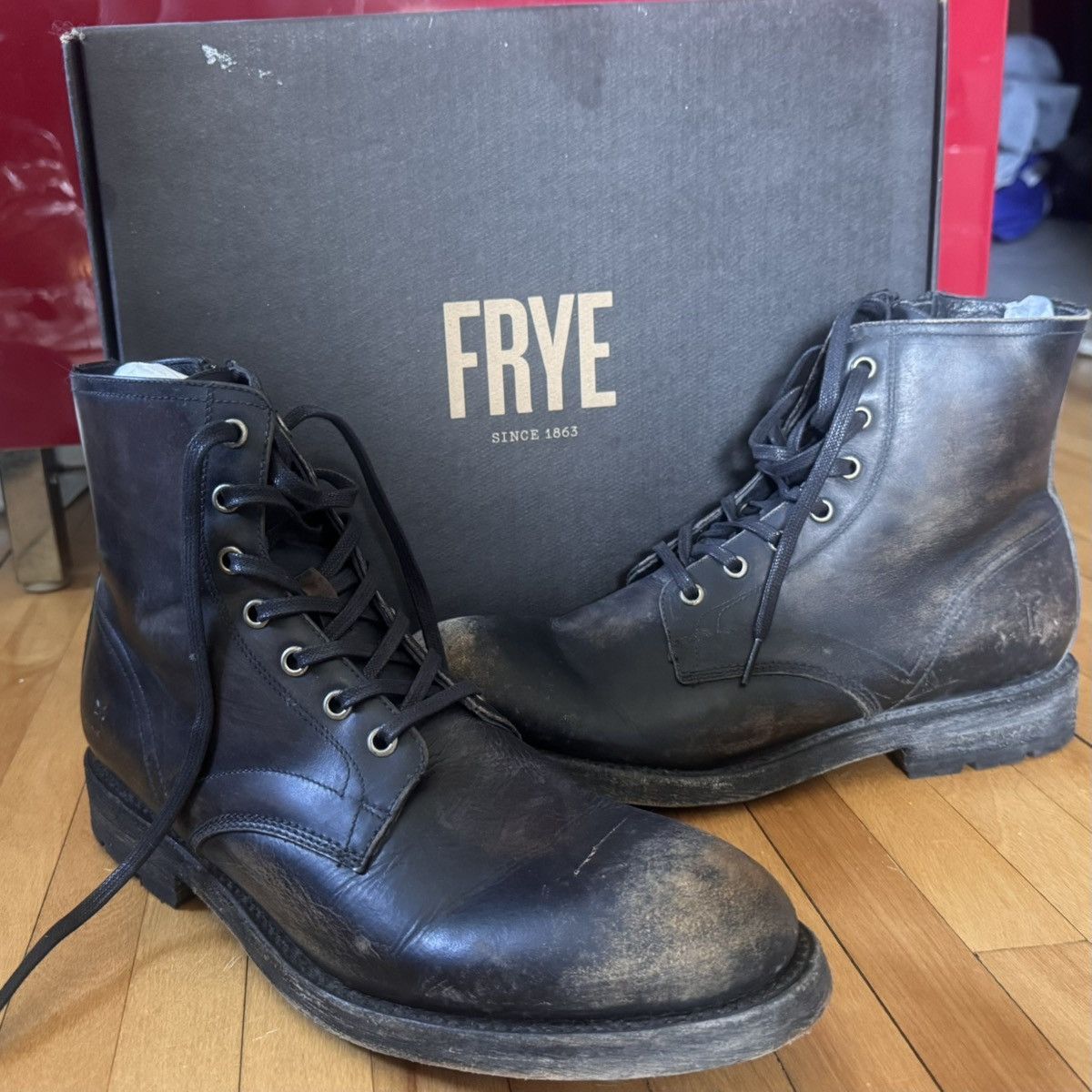 Frye Frye distressed lace up boots Size US 8 / EU 41 - 1 Thumbnail