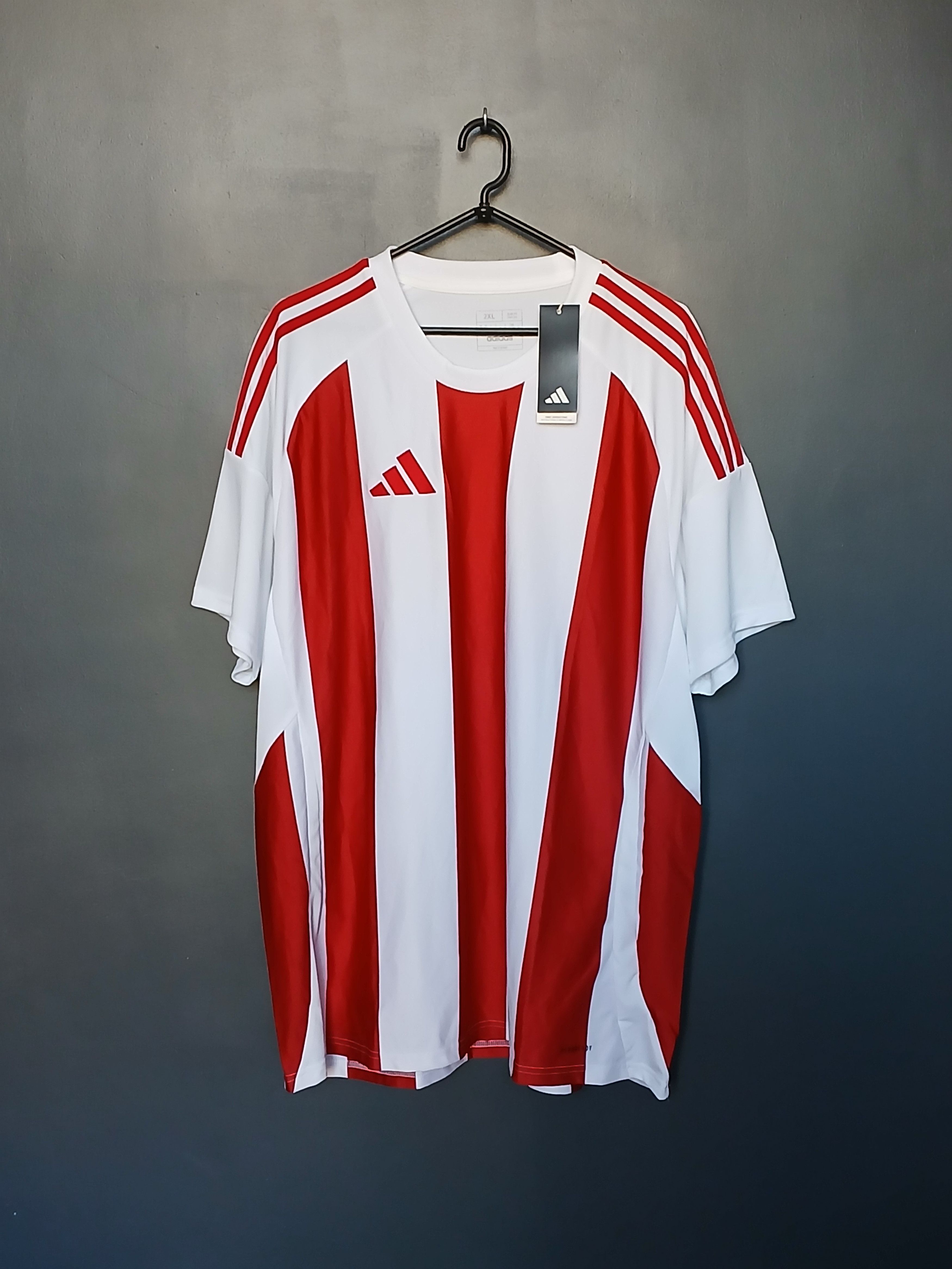 Adidas New Adidas T-Shirt Size US XXL / EU 58 / 5 - 1 Thumbnail