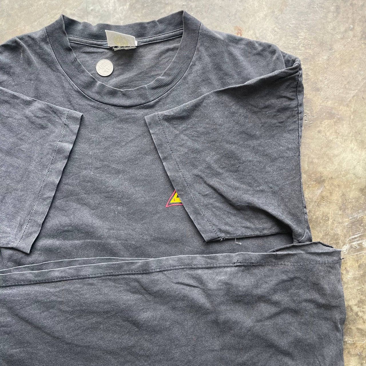 Body Glove Vintage body glove surfboards tshirt Size US L / EU 52-54 / 3 - 8 Thumbnail