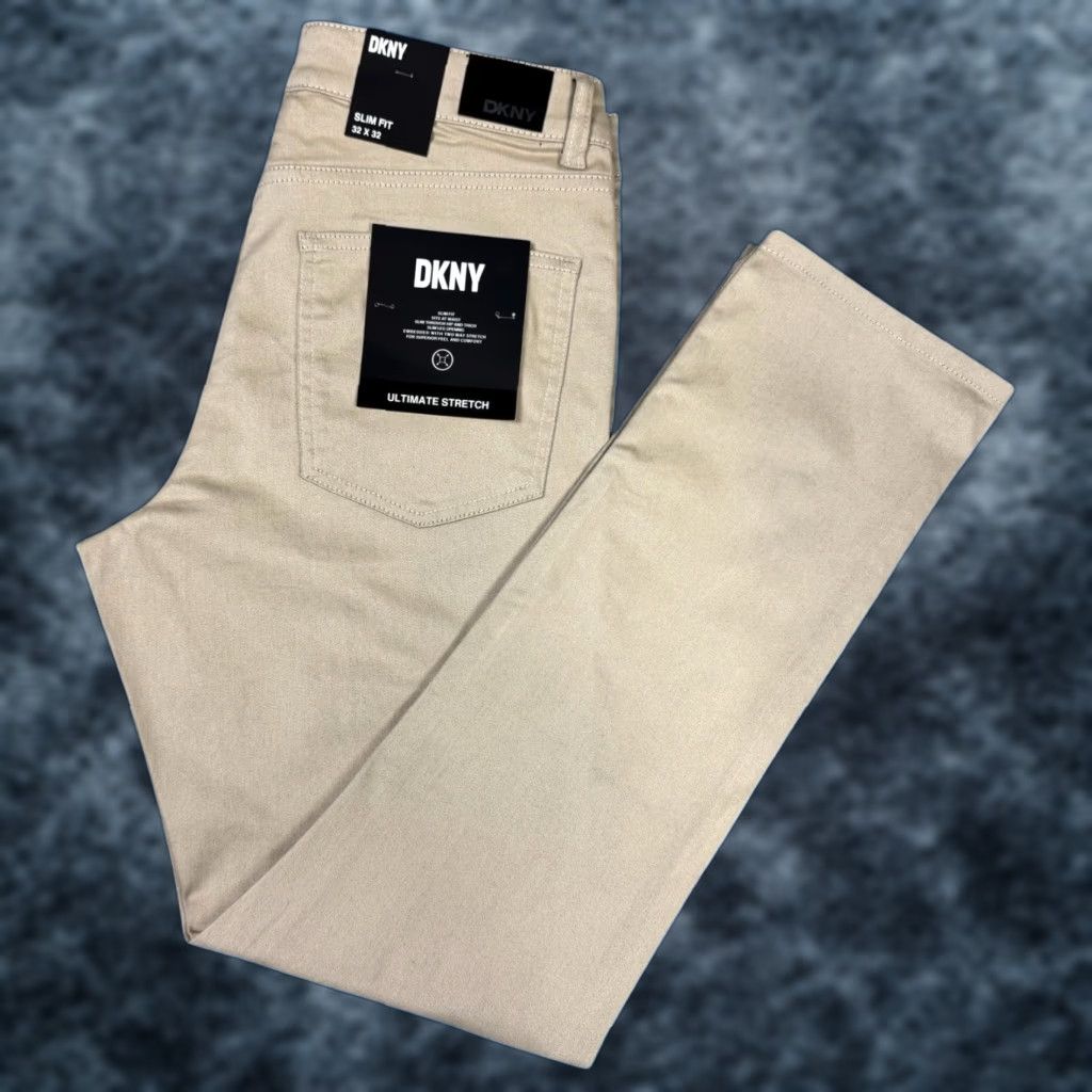 DKNY Mens Stanton Slim Fit 32x32 Beige 5 Pockets Pants Straight Leg Ultimate Stretch Comfort Modern Classic Casual Product Line Stanton MSRP 79