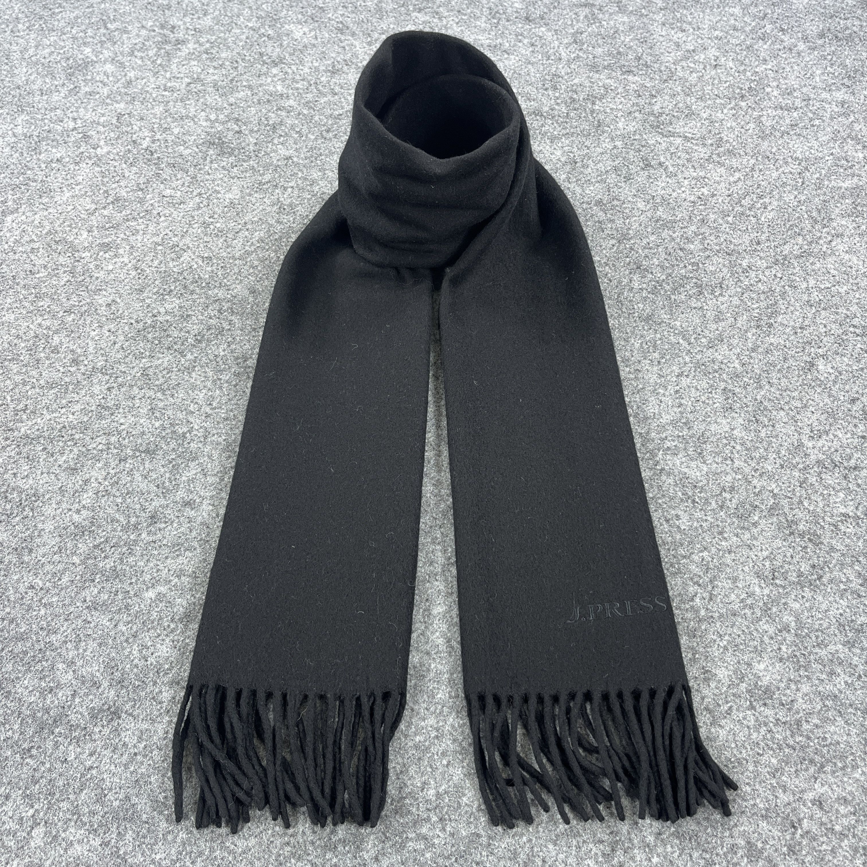 J. Press J. Press Scarf / Muffler / Neckwear Size ONE SIZE - 1 Thumbnail