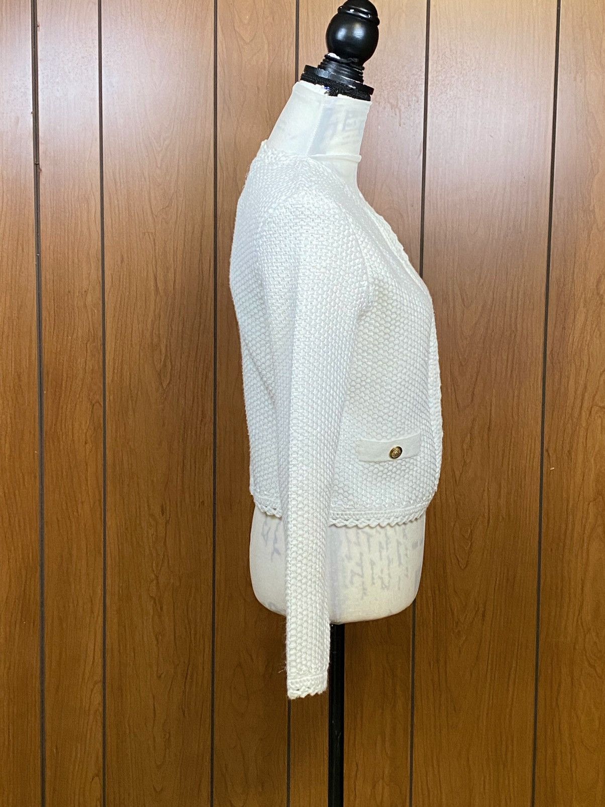 Alice + Olivia Alice and Olivia Scalloped Knit Jacket size M Size M / US 6-8 / IT 42-44 - 8 Thumbnail