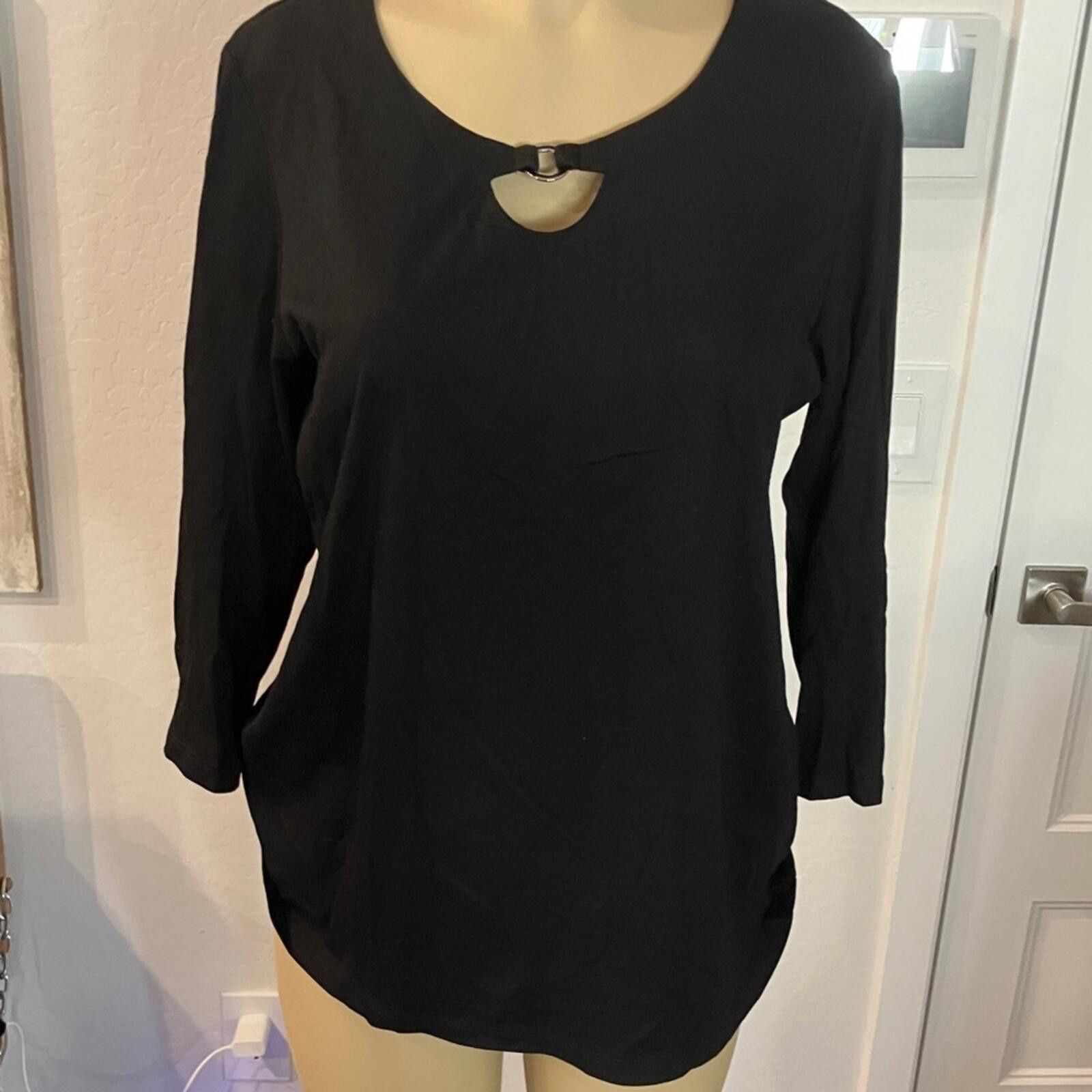 Other Karen Scott Black Keyhole Women's Blouse Size M / US 6-8 / IT 42-44 - 1 Thumbnail