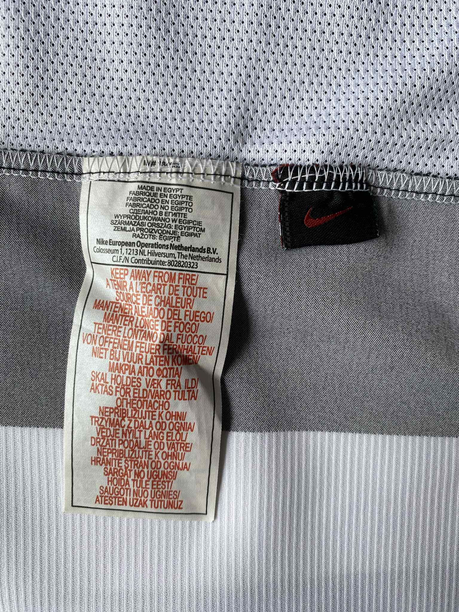Nike Nike Juventus FC Home 2004-2005 Italy Football Sky Sport Size US L / EU 52-54 / 3 - 7 Thumbnail