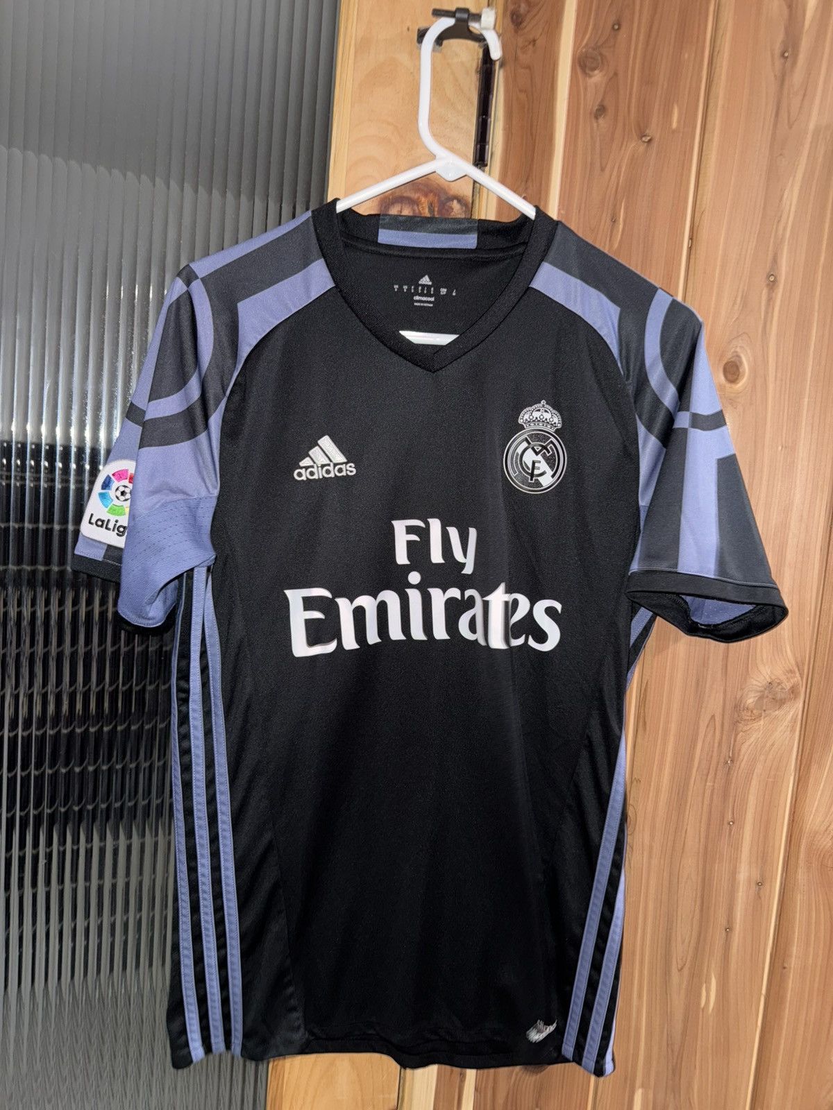 Adidas Real Madrid Ronaldo Jersey Size US S / EU 44-46 / 1 - 1 Thumbnail