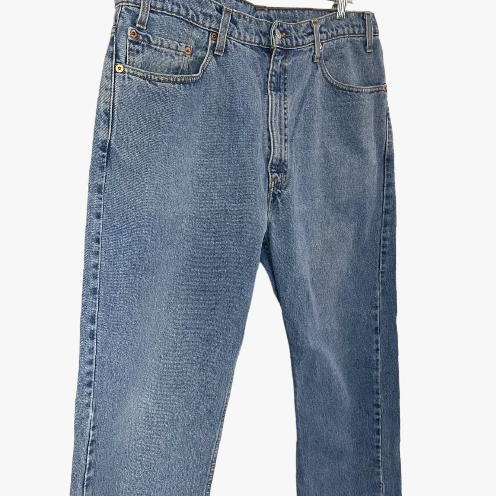 Levi's VINTAGE Levi's 505 Jeans Mens 38X30 Blue Denim Straight Leg 5-Pocket Cotton Regular Fit 1998 Size US 38 / EU 54 - 4 Thumbnail