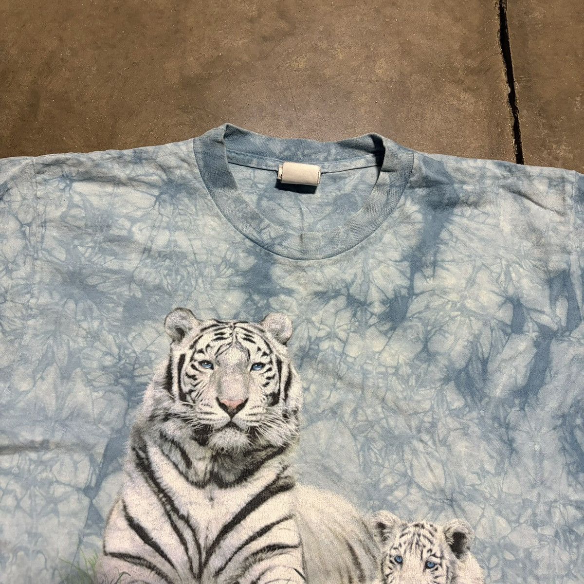 Vintage Vintage Siegfried Roy Mirage Las Vegas Tiger Tie Dye T Shirt Size US M / EU 48-50 / 2 - 5 Thumbnail