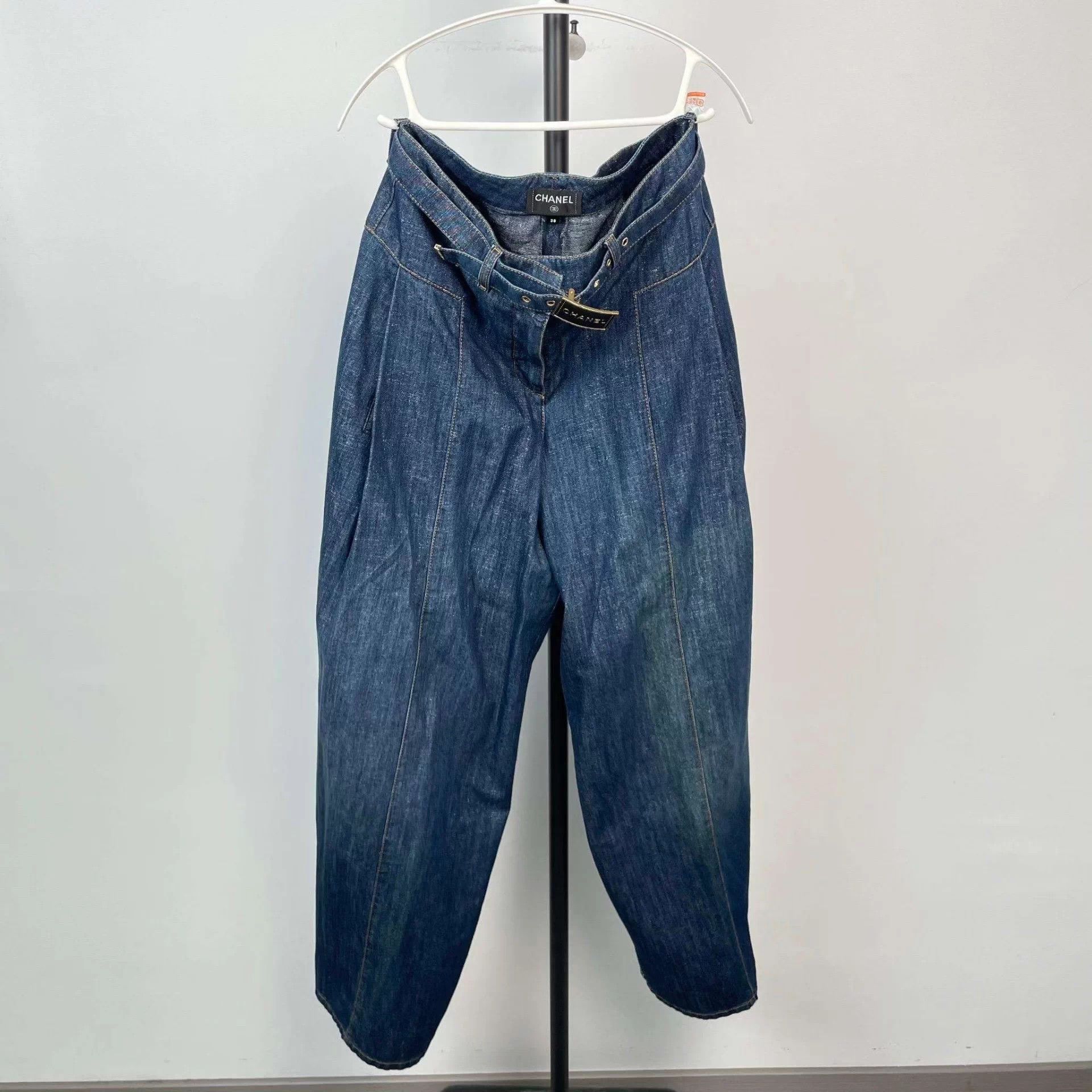 Chanel Chanel wide-leg jeans Size 27" / US 4 / IT 40 - 1 Thumbnail