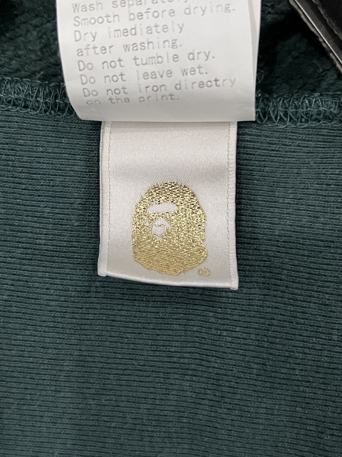 Bape BAPE 00s OG Ape Head Logo Hoodie Size US S / EU 44-46 / 1 - 17 Thumbnail