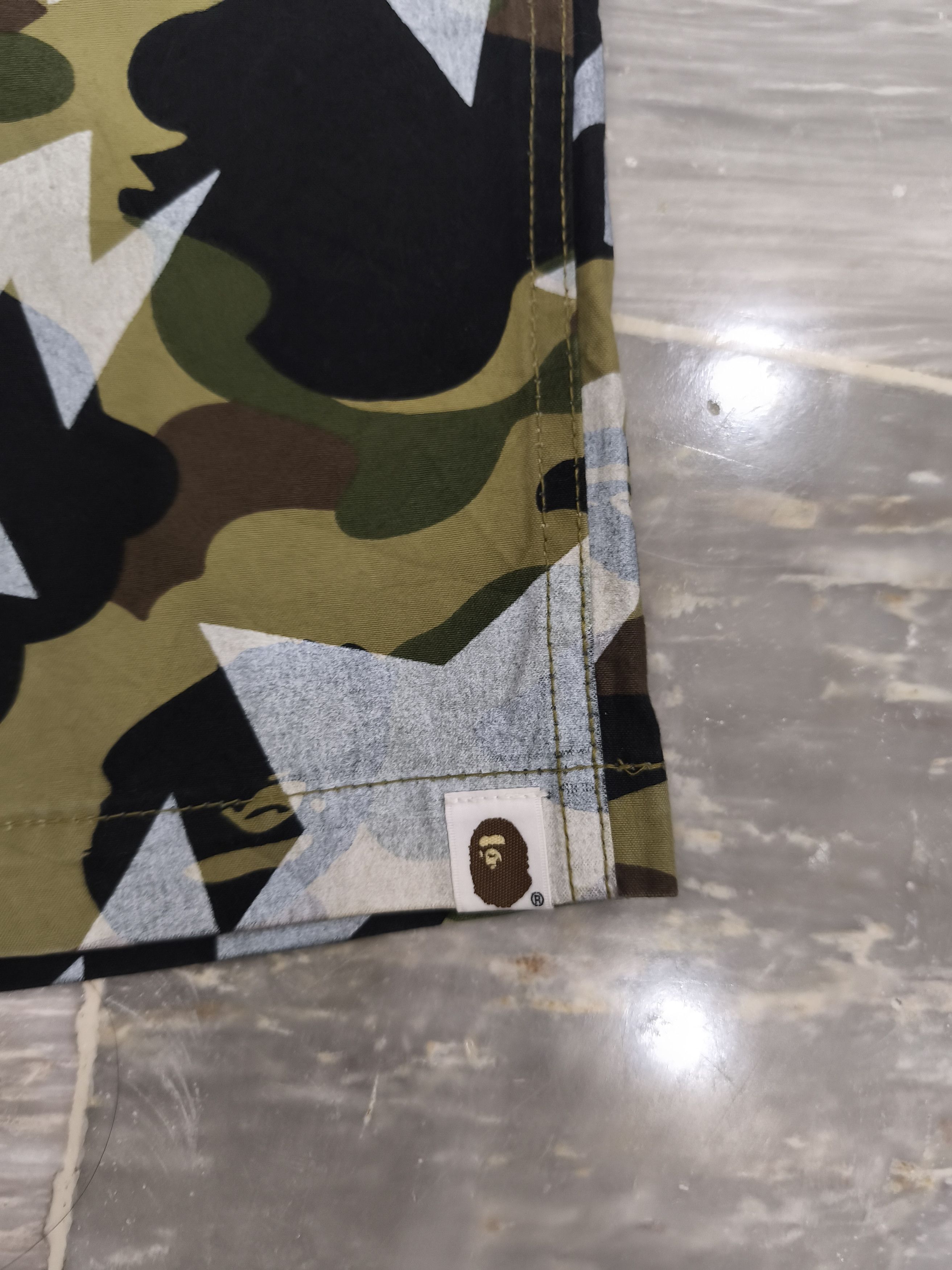 Bape OG Bape Classic Bapesta 1st Camo Shorts Size US 31 - 4 Thumbnail