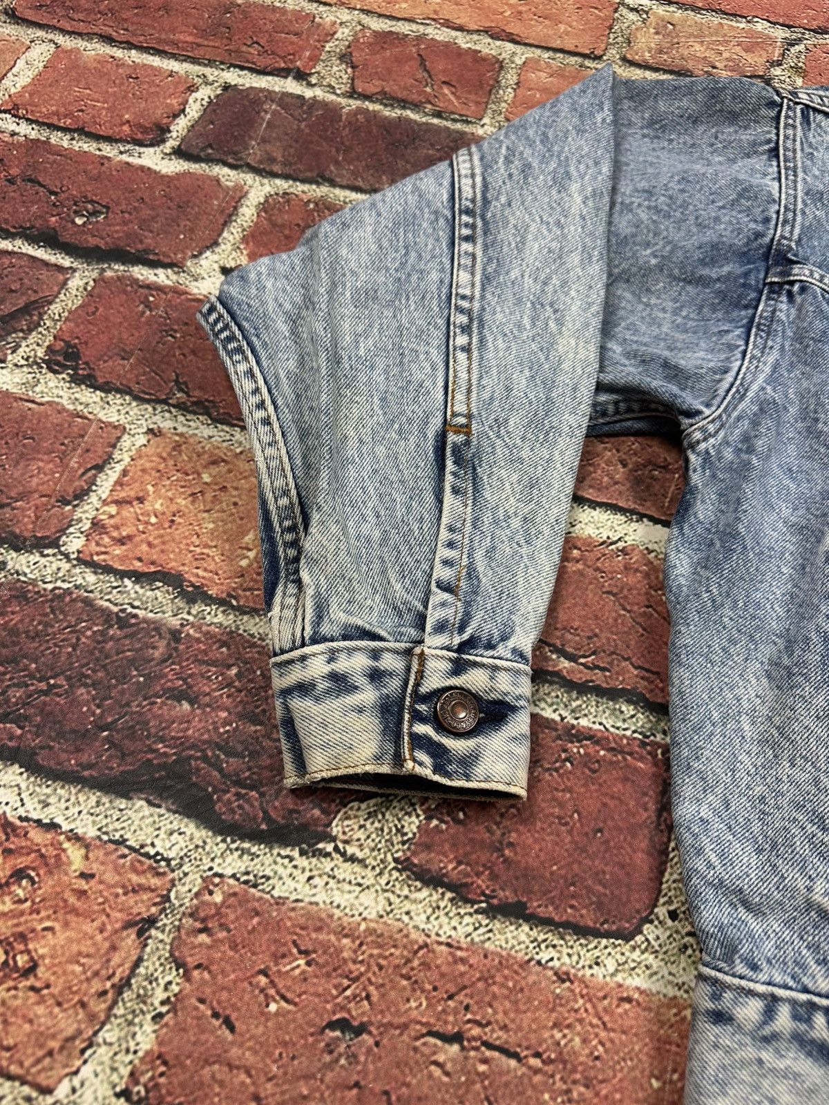 Levi's Vintage 80s Levis Denim Acid Trucker Jacket USA 75068 0219 Size US M / EU 48-50 / 2 - 12 Thumbnail