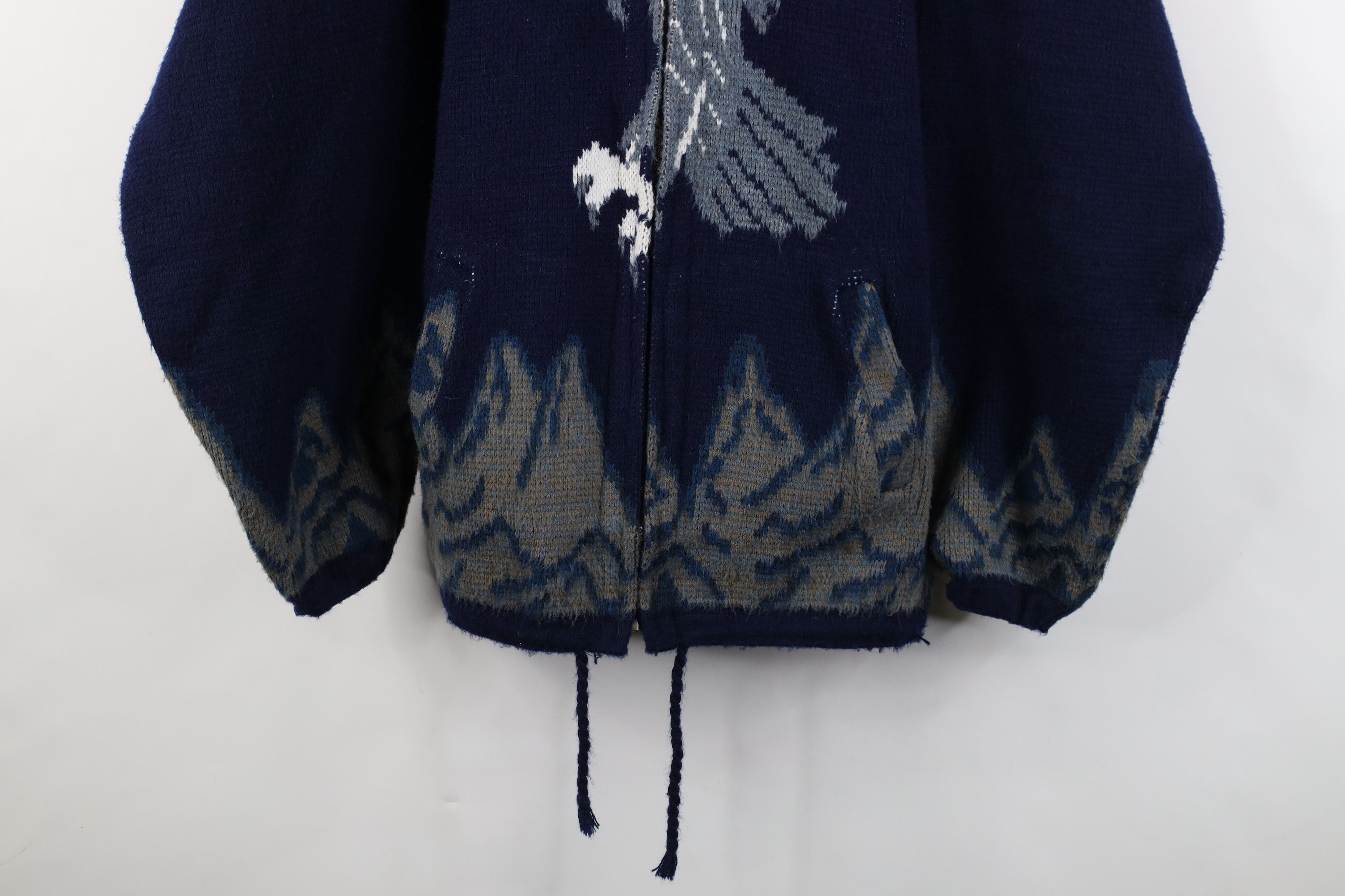 Vintage Vintage 90s Streetwear Eagle All Over Print Hoodie Jacket Size US L / EU 52-54 / 3 - 3 Thumbnail