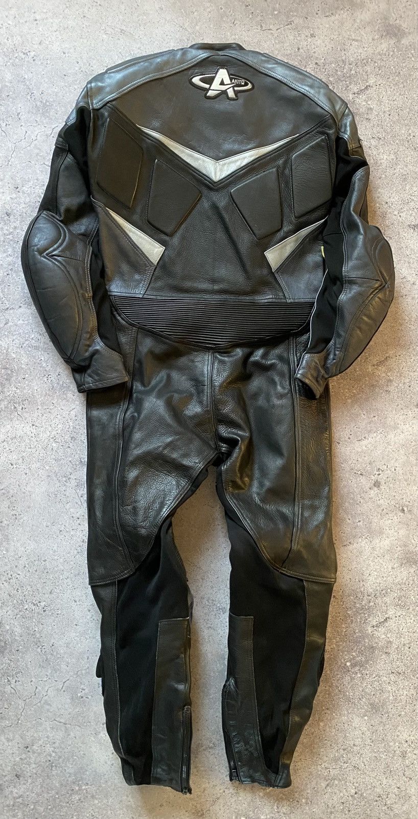 Other Akito One Piece Motorcycle Leather Race Suit Racing 40/50 Size US M / EU 48-50 / 2 - 19 Thumbnail