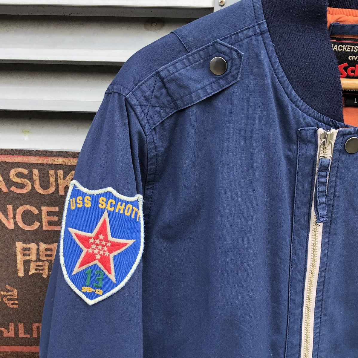 Schott Vintage Schott N.Y.C USS Patches Bomber Jacket Size US L / EU 52-54 / 3 - 4 Thumbnail