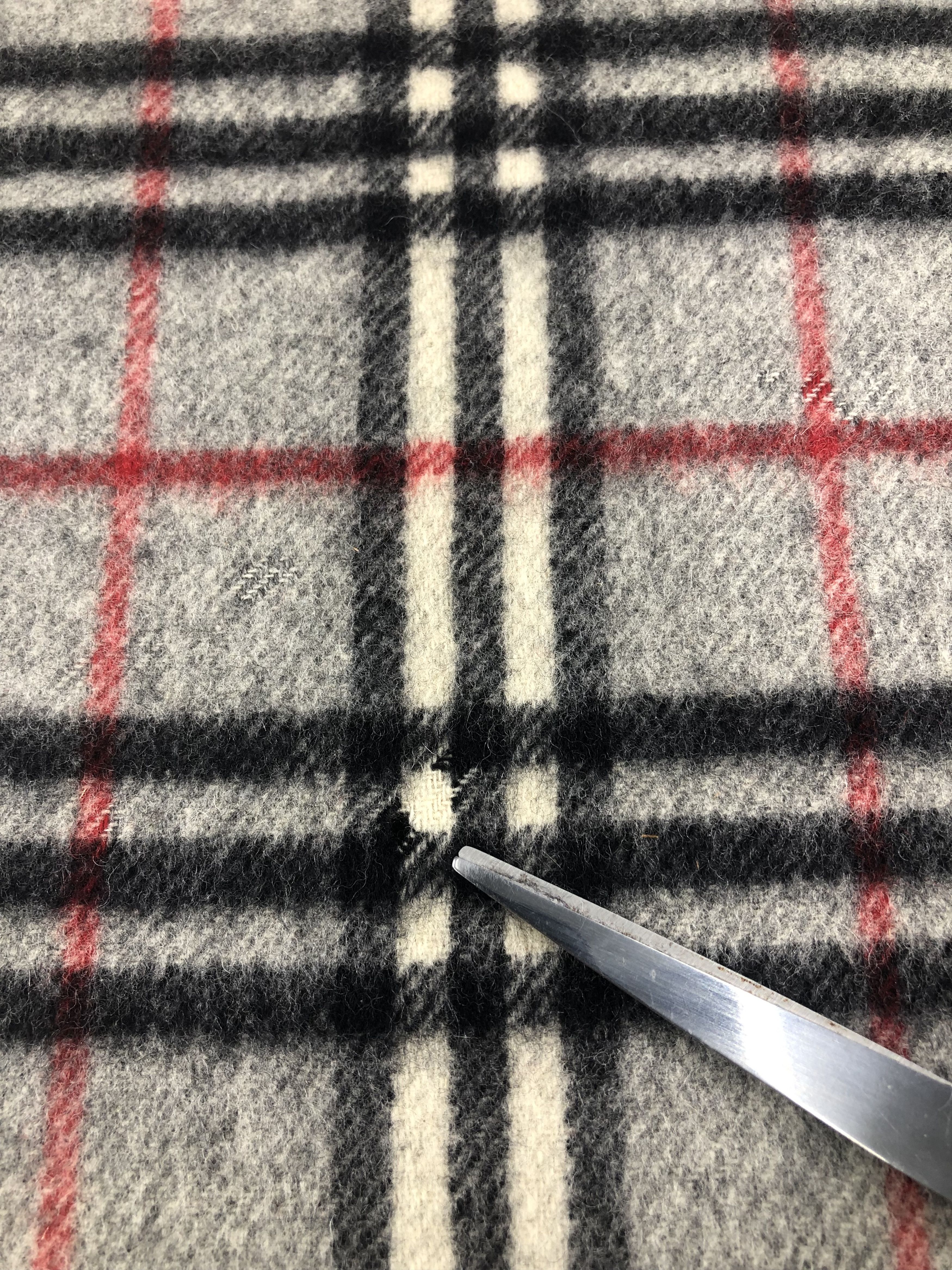 Burberry Burberry Lambswool Scarf / Muffler / Neckwear Size ONE SIZE - 5 Thumbnail