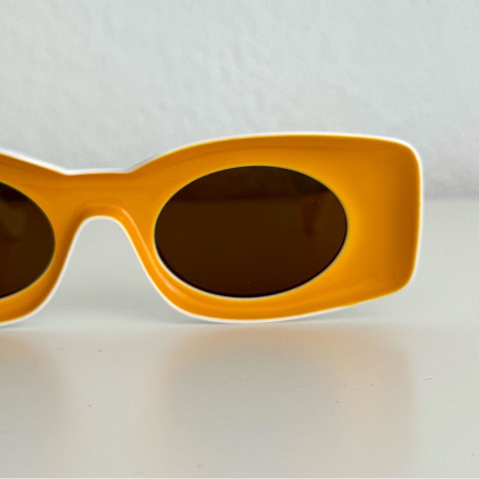 Loewe New! Loewe Sunglasses, LW40033I 39E, Authentic Size ONE SIZE - 3 Thumbnail