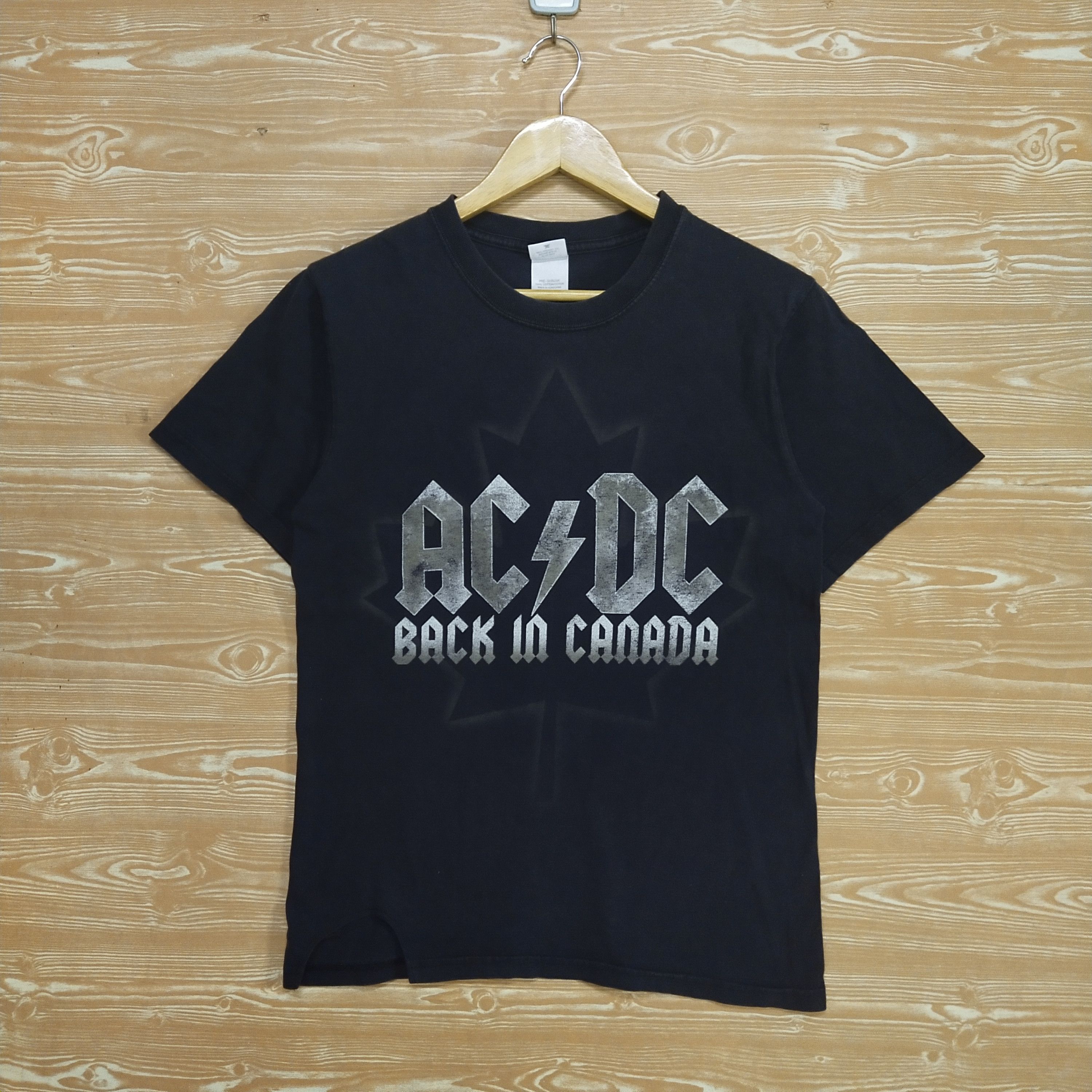 Ac/Dc × Band Tees × Vintage Vintage ACDC Back In Canada Tour | Grailed