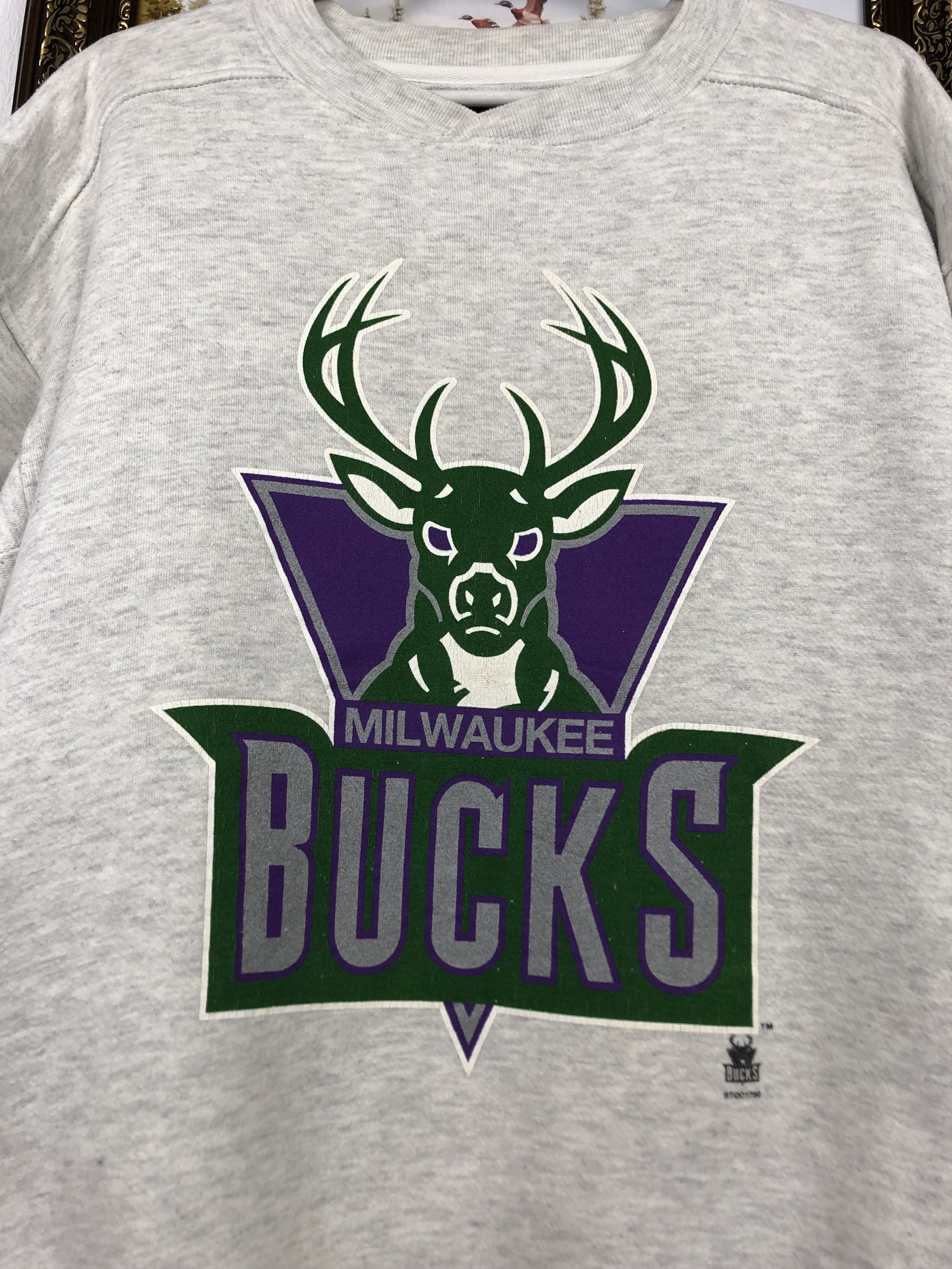 NBA × Vintage Vintage 90's Milwaukee Bucks NBA Sweatshirt Mens Crewneck Size US M / EU 48-50 / 2 - 3 Thumbnail