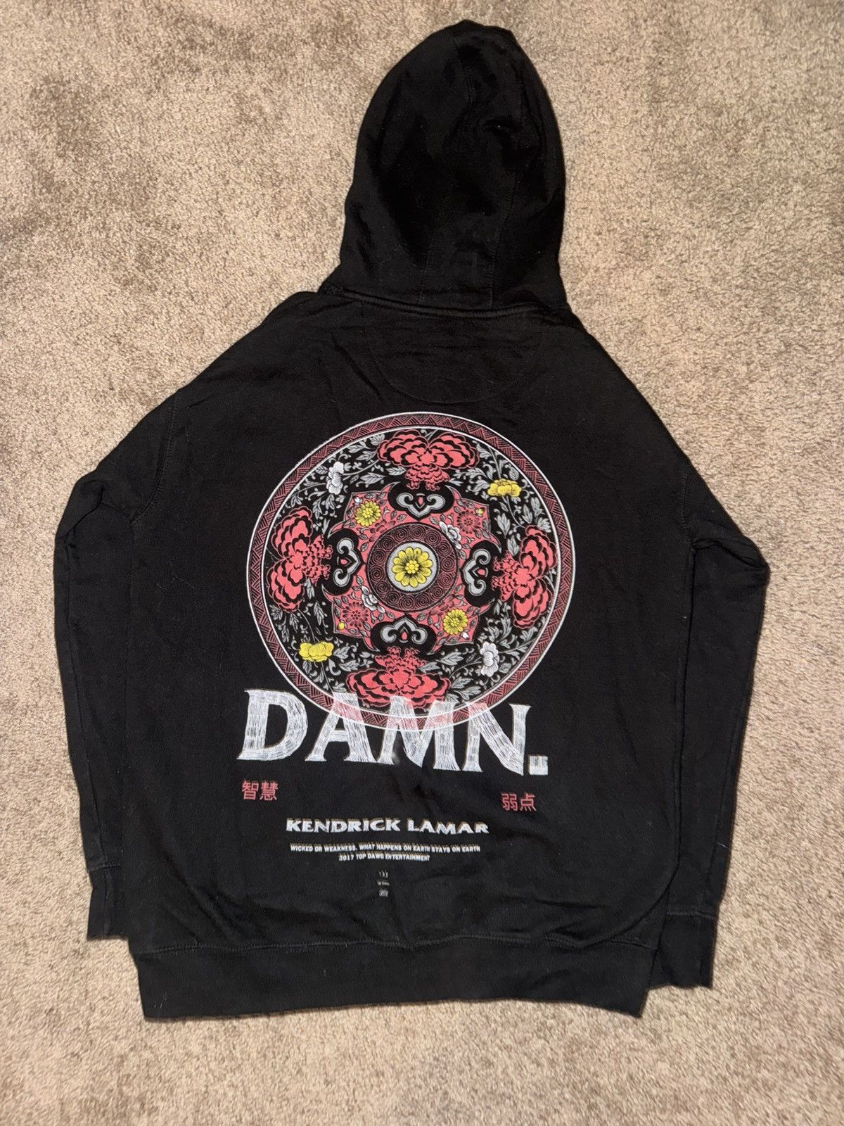 Kendrick Lamar Kendrick Lamar Damn Tour 2017 TDE Hoodie Size Large Size US L / EU 52-54 / 3 - 5 Thumbnail