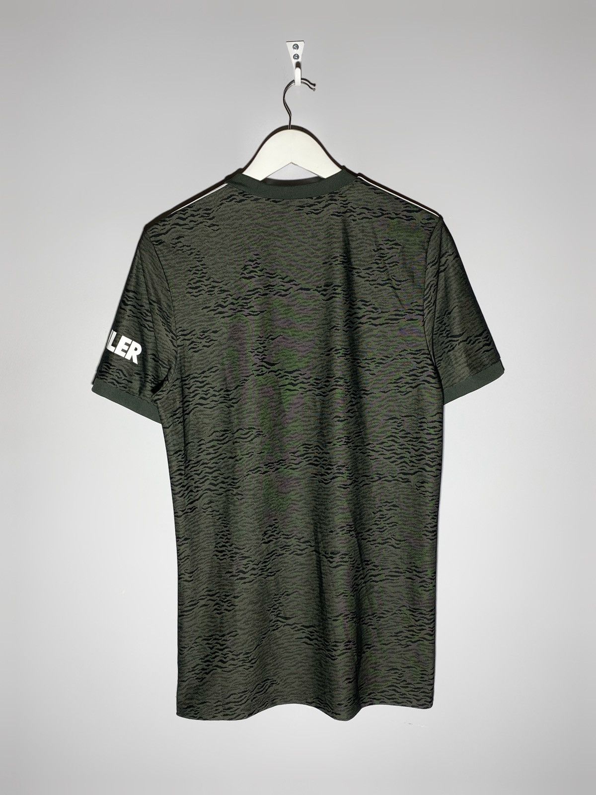 Adidas Manchester United 2020/21 Away Adidas Football Shirt y2k Size US M / EU 48-50 / 2 - 2 Thumbnail