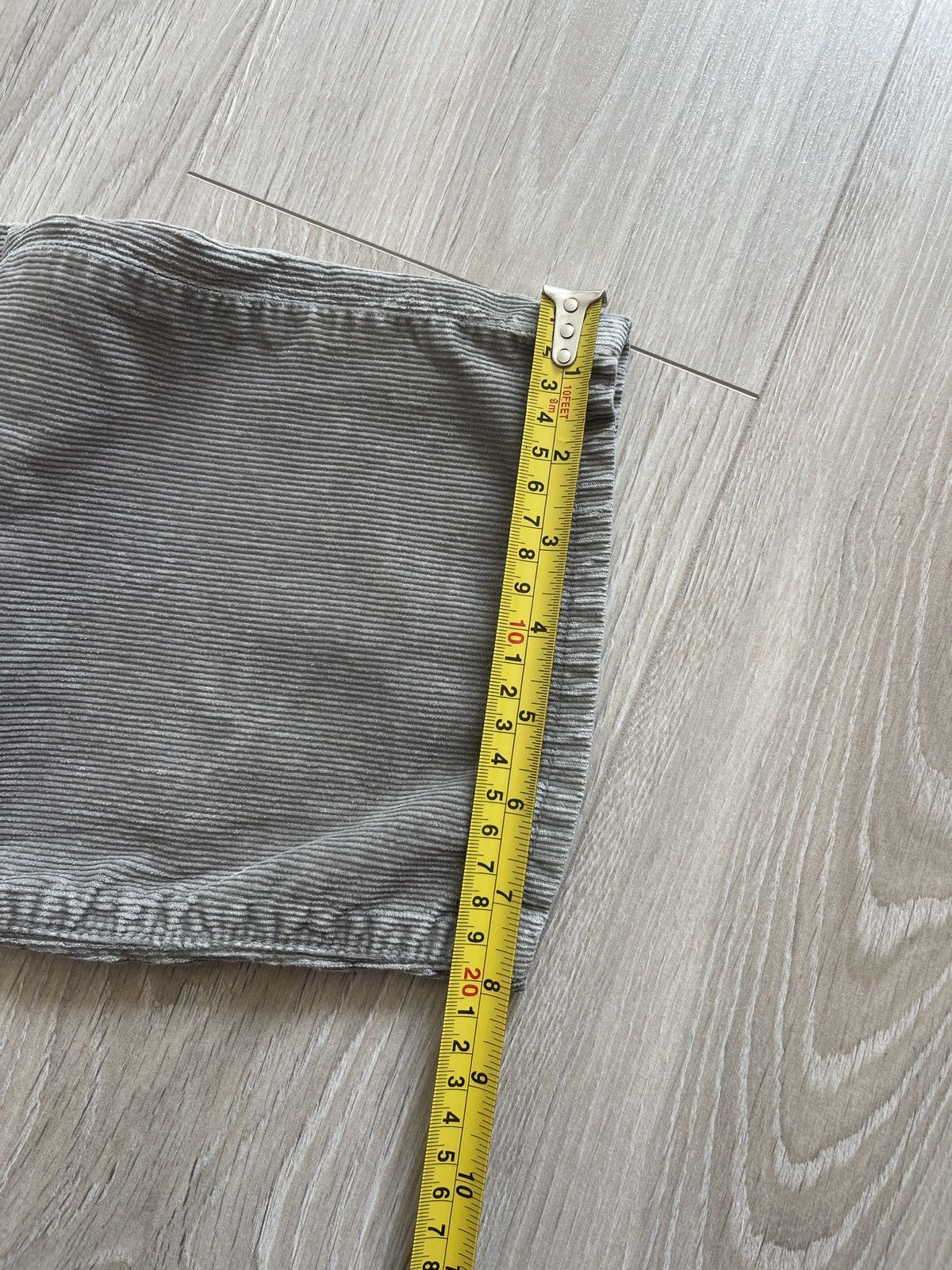 Levi's Vintage Levi’s 551 Velvet Corduroy Pants Jeans Y2K 34/32 Size US 34 / EU 50 - 12 Thumbnail
