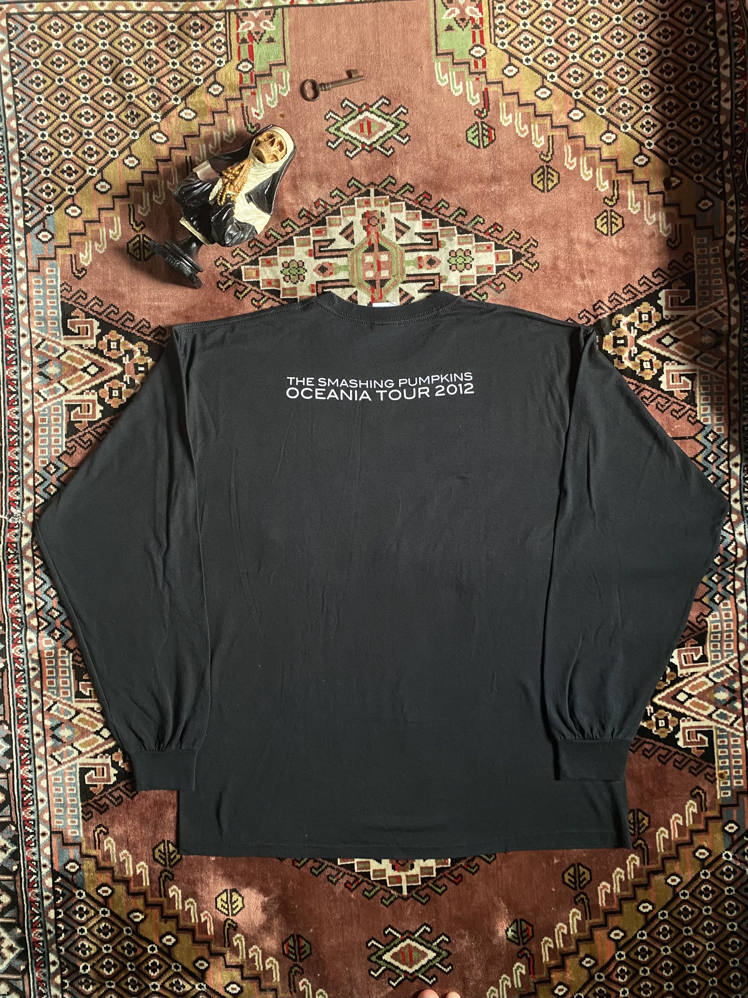 Band Tees The Smashing Pumpkins The Oceania Tour 2012 Band Tee Size US XL / EU 56 / 4 - 5 Thumbnail