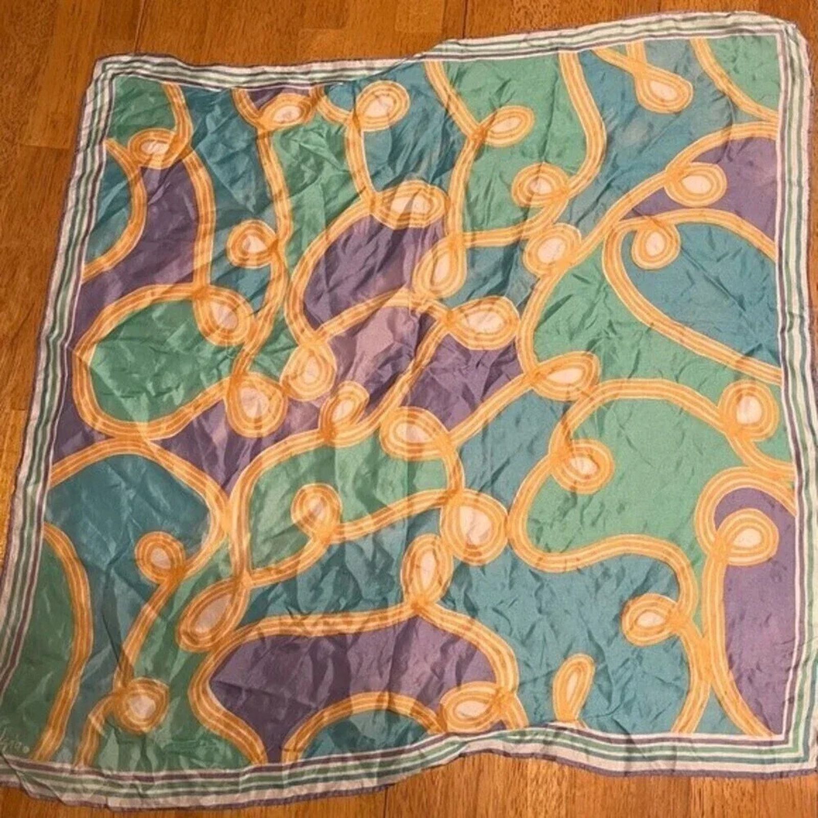 The Unbranded Brand TWO vintage Vera Neumann silk blend scarfs, 26” x 26” Size ONE SIZE - 5 Thumbnail