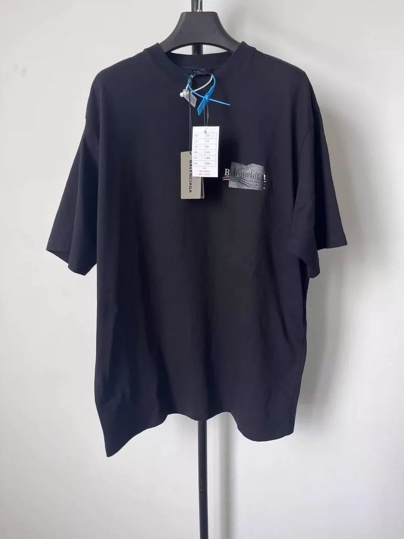 Balenciaga Balenciaga Solid logo print shaded crew neck short sleeve Size US S / EU 44-46 / 1 - 1 Thumbnail