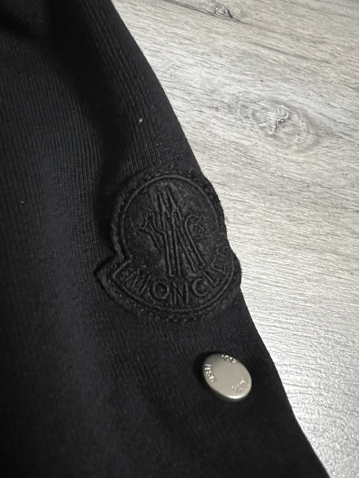 1017 ALYX 9SM × Moncler The Moncler Genius x 1017 ALYX 9SM Logo Print Hoodie Size US S / EU 44-46 / 1 - 2 Thumbnail