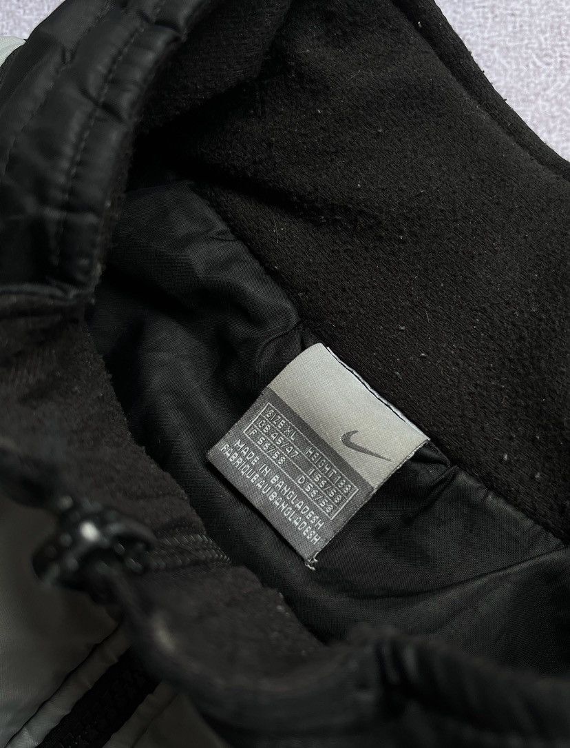 Nike Vintage Nike TN Swoosh Black Puffer Jacket Y2K XL Size US XL / EU 56 / 4 - 5 Thumbnail