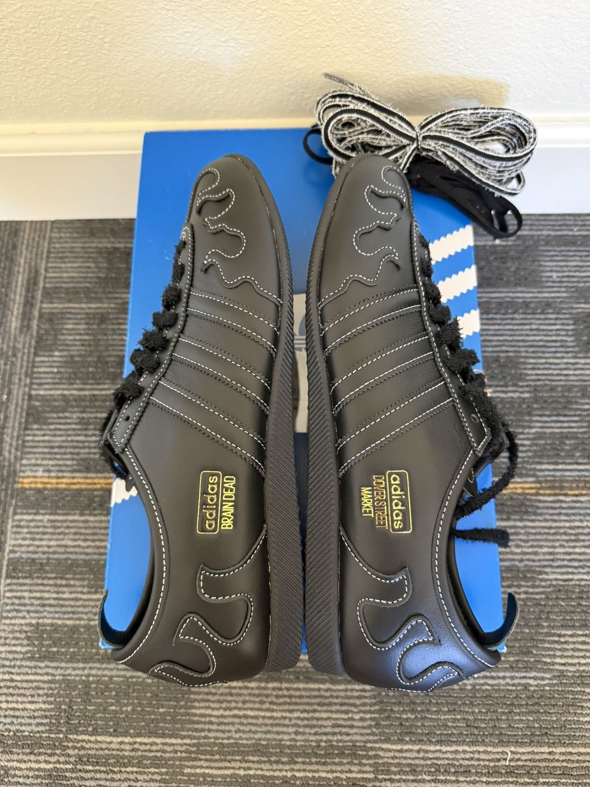 Adidas × Brain Dead Brain Dead x Dover Street Market Adidas Japan Lo Black Size US 10.5 / EU 43-44 - 4 Thumbnail